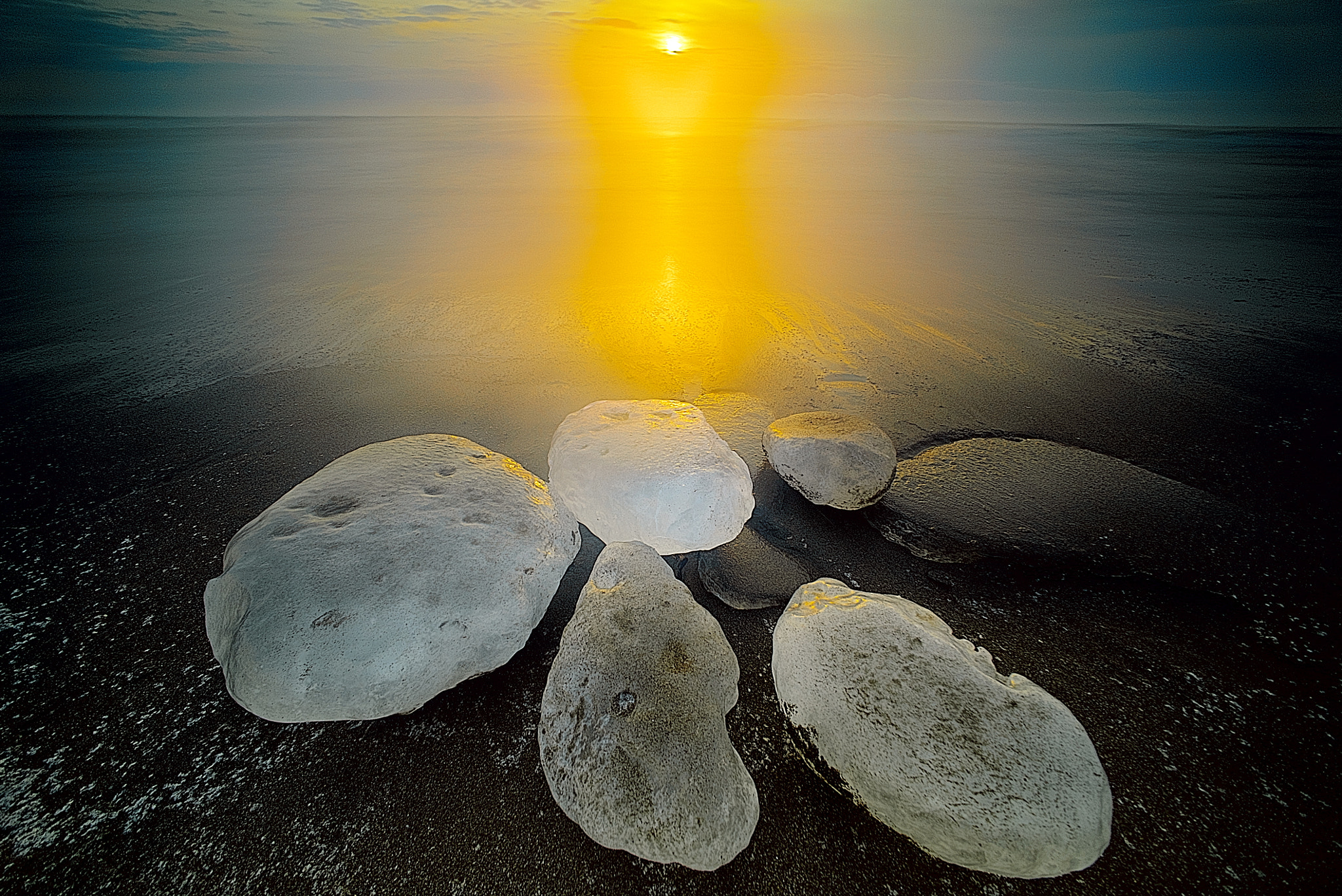 Sony a7S sample photo. Sunlight on the water photography