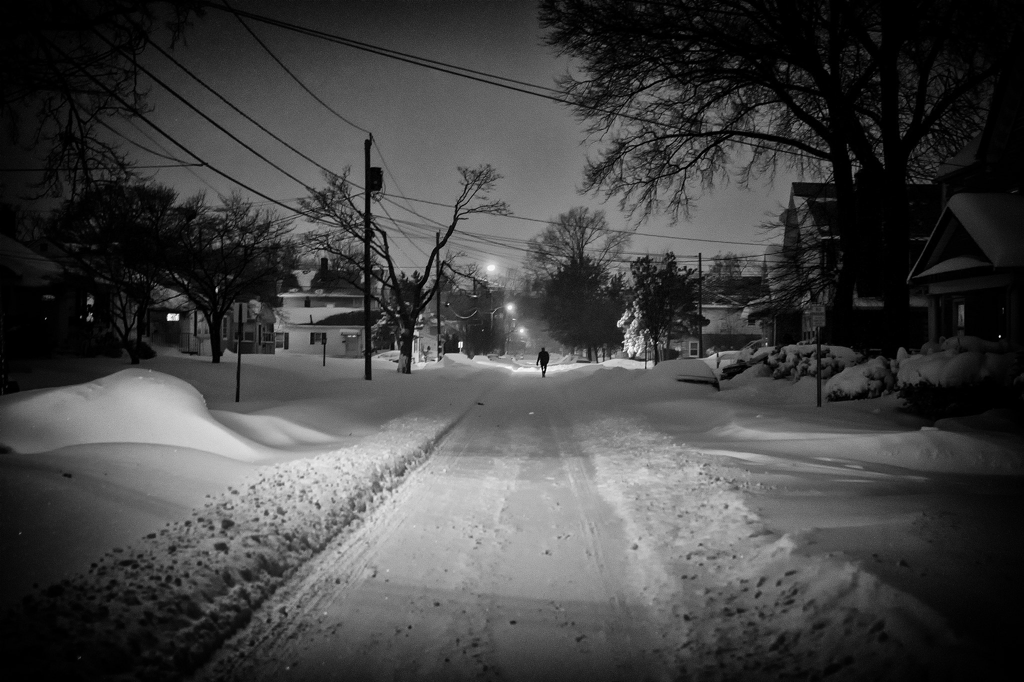 Sigma 24mm F1.4 DG HSM Art sample photo. Walking in blizzard photography