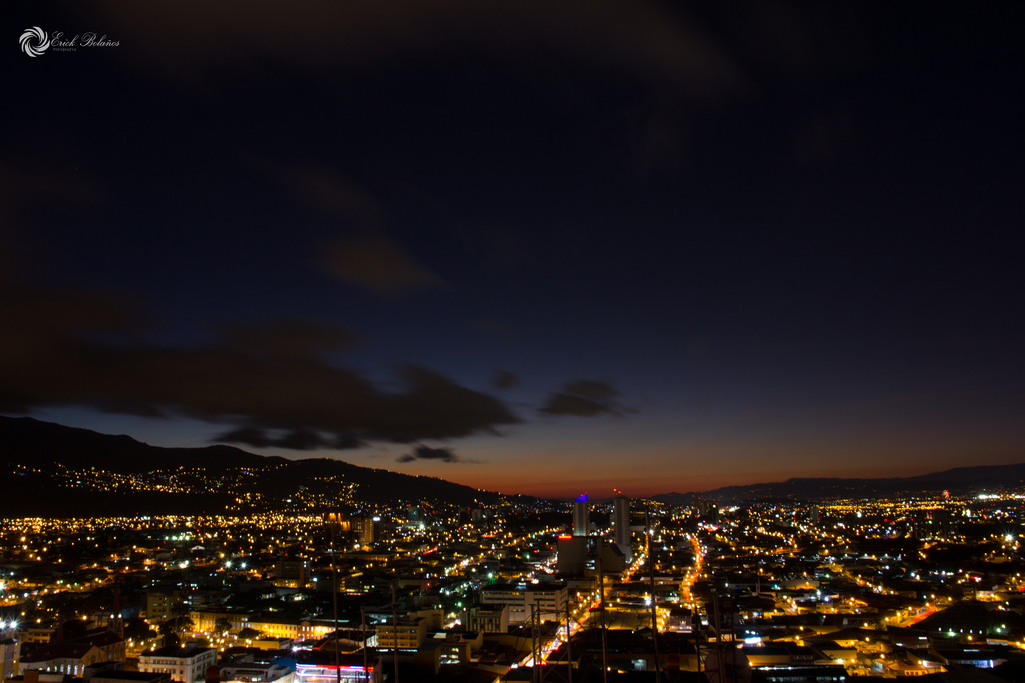 Sigma 17-70mm F2.8-4 DC Macro OS HSM sample photo. Wonderful city photography