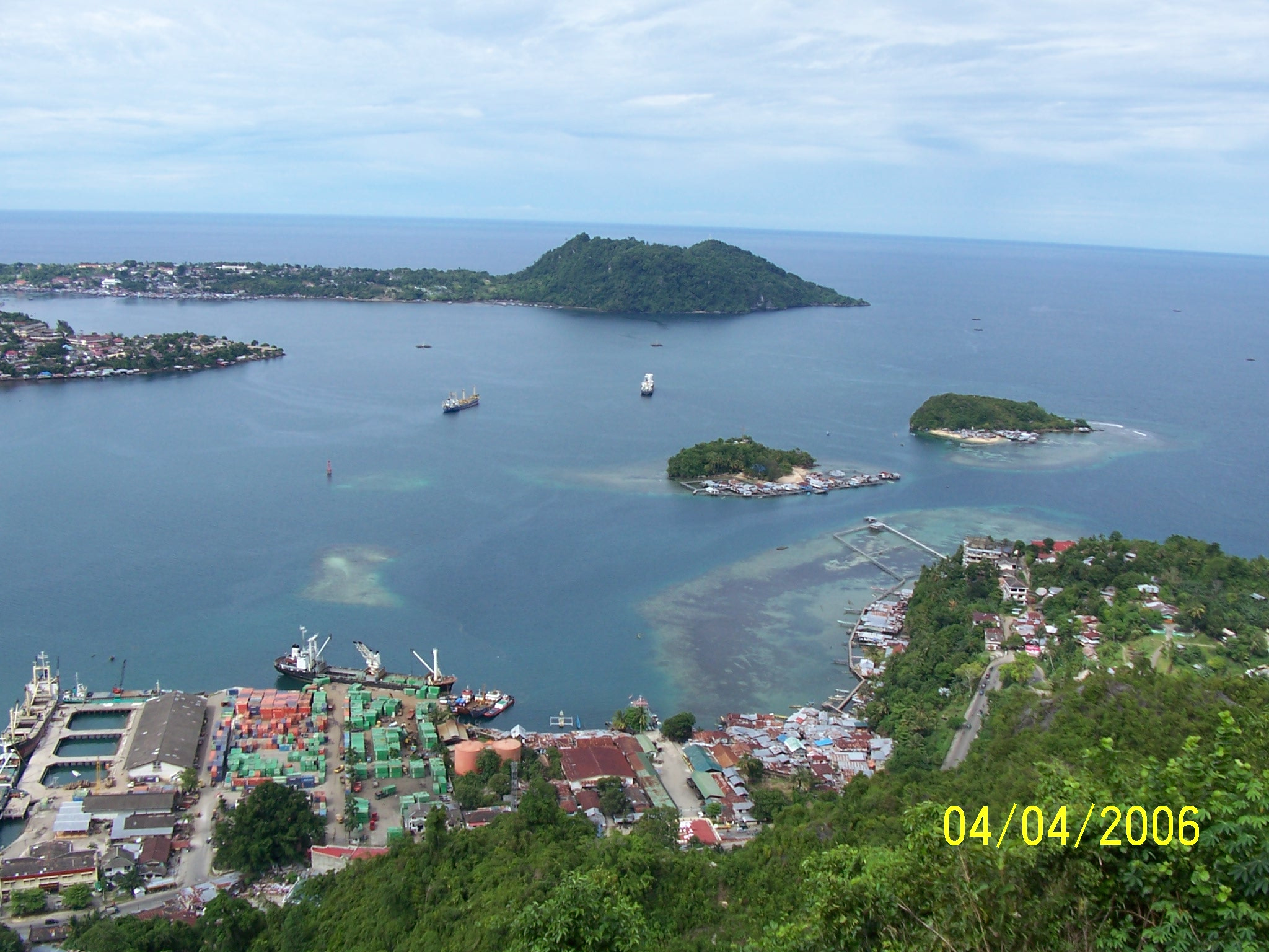 Kodak Z700 ZOOM DIGITAL CAMERA sample photo. Port of jayapura photography