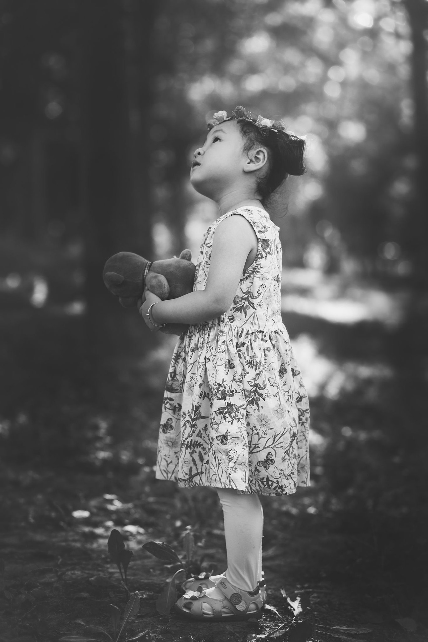 Sony a7 + Canon EF 85mm F1.8 USM sample photo. Golden childhood photography
