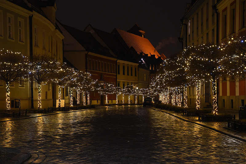 Nikon D5500 + AF-S VR DX 16-80mm f/2.8-4.0E ED sample photo. Christmas in poland photography
