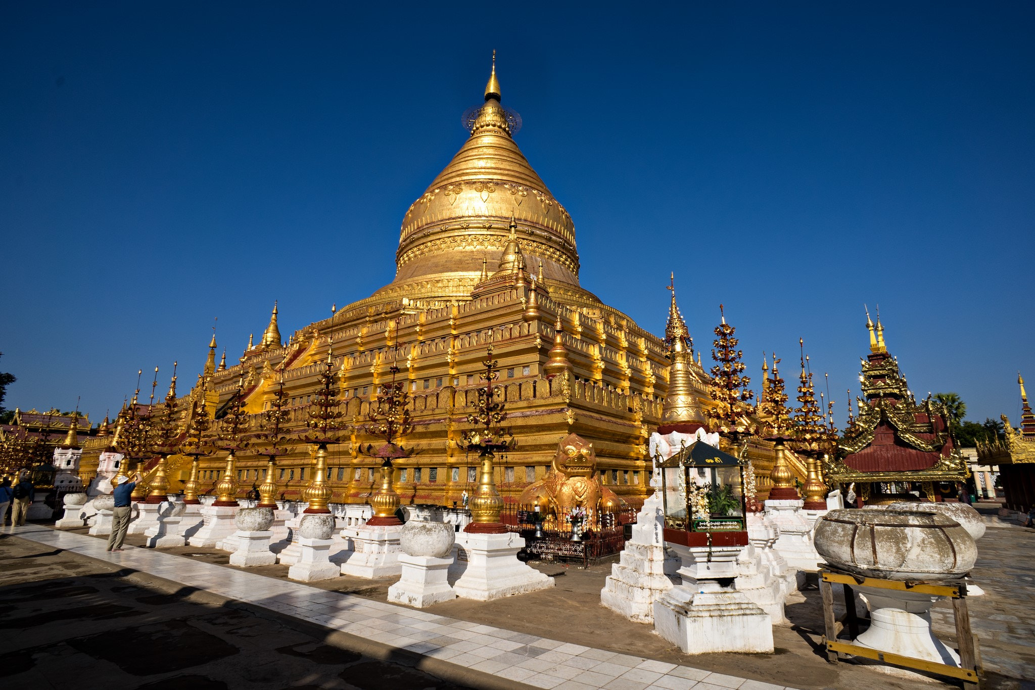 Sony a7 + Sony E 16mm F2.8 sample photo. Myanmar photography