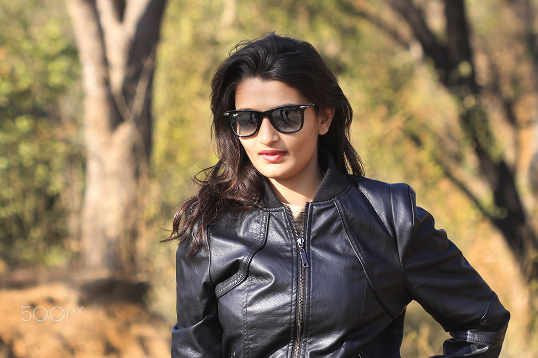 Canon EOS 60D + Canon EF 100mm F2.8 Macro USM sample photo. Vidhi photography