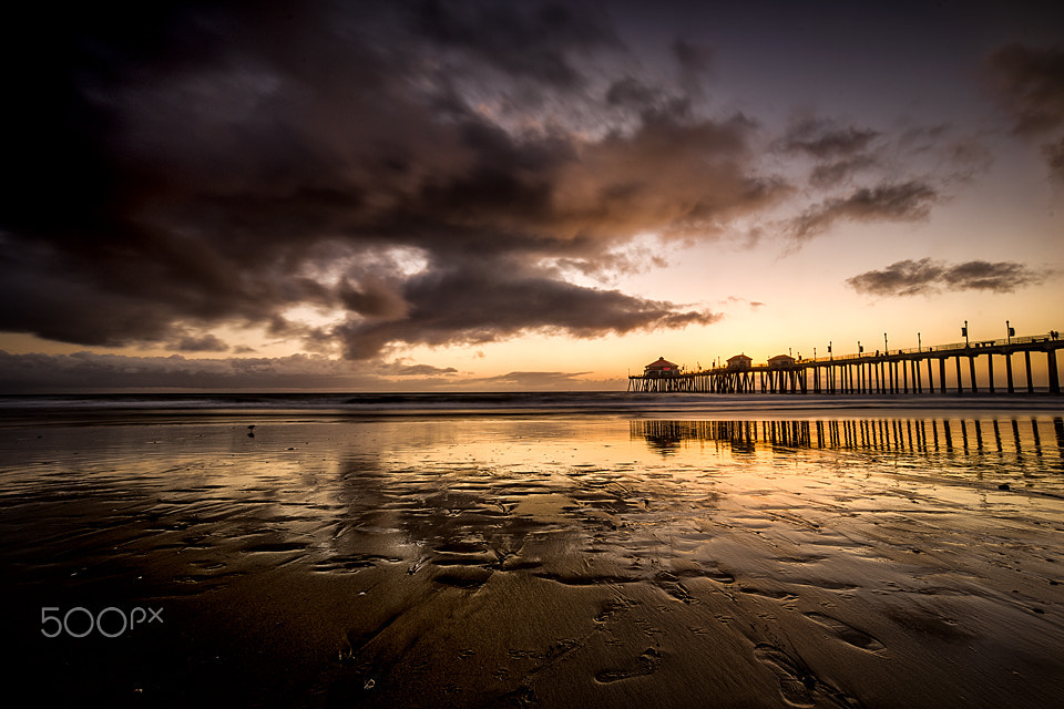 Leica Tri-Elmar-M 16-18-21mm F4 ASPH sample photo. Huntington beach photography