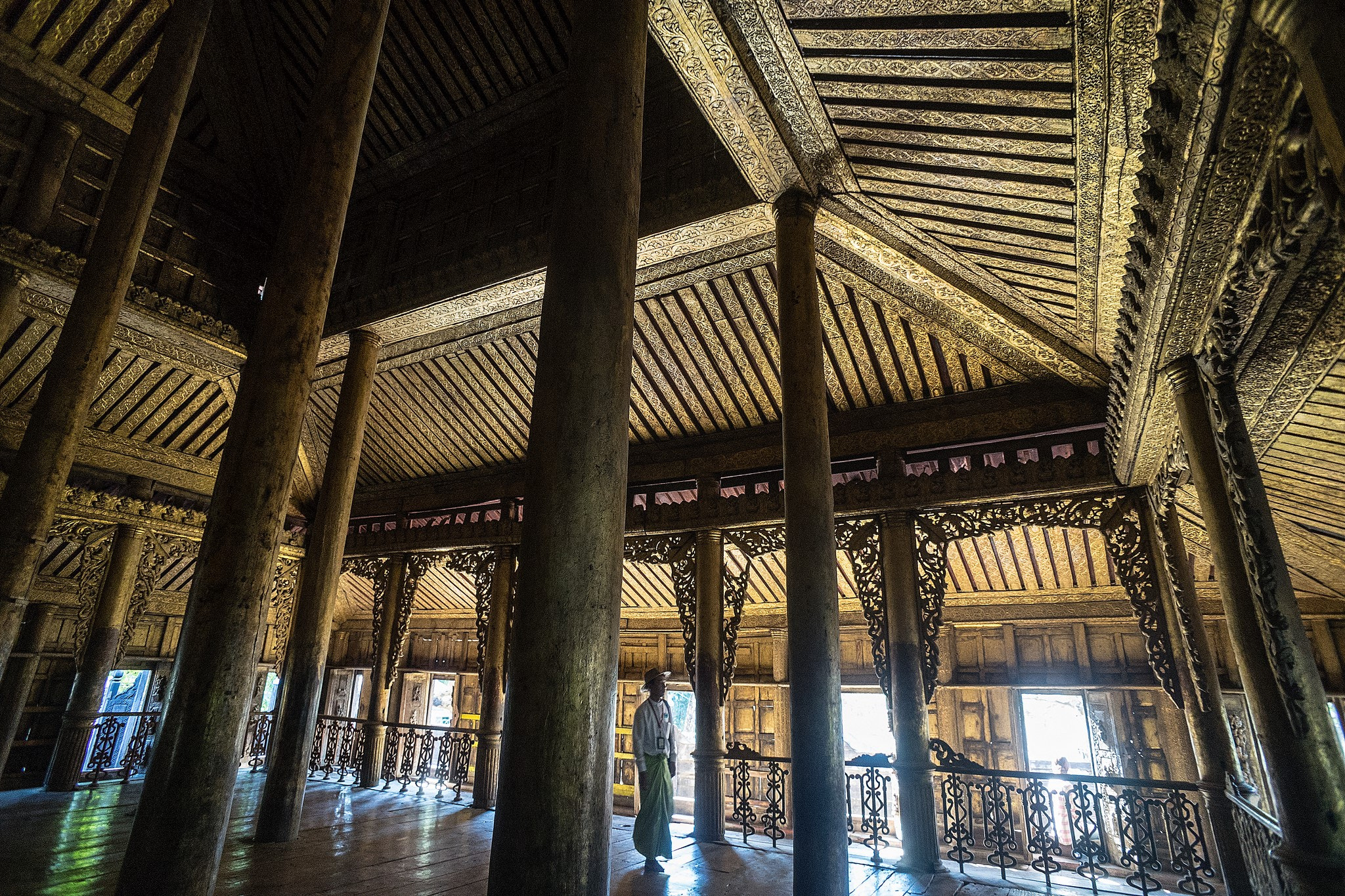 Sony a7 + Sony E 16mm F2.8 sample photo. Myanmar photography