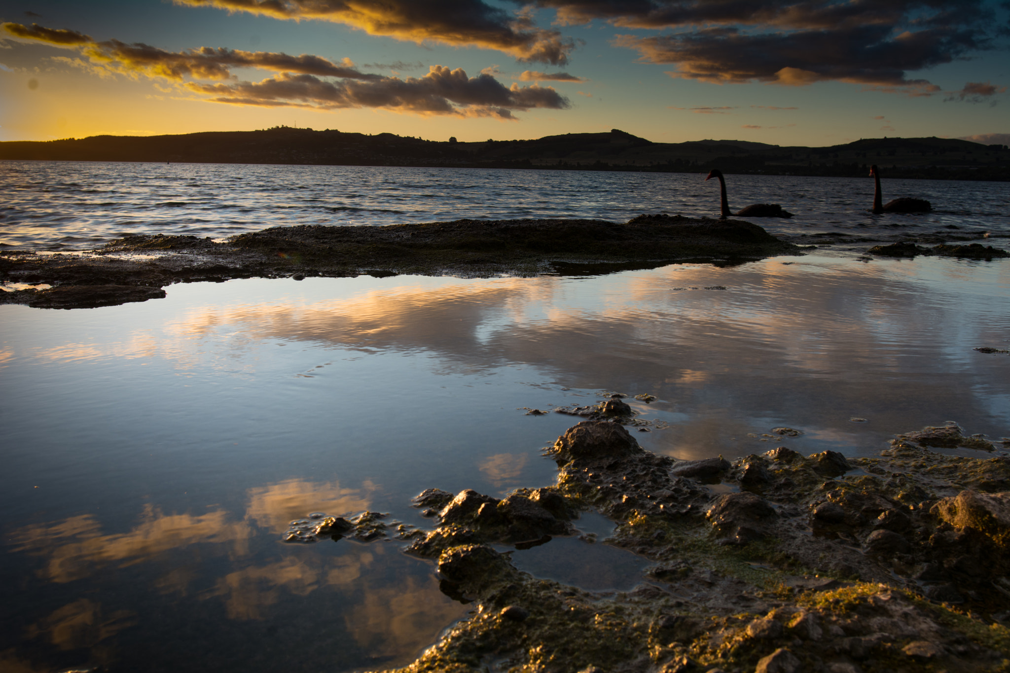 Nikon D7100 + Nikon AF-S Nikkor 20mm F1.8G ED sample photo. Lake taupo photography