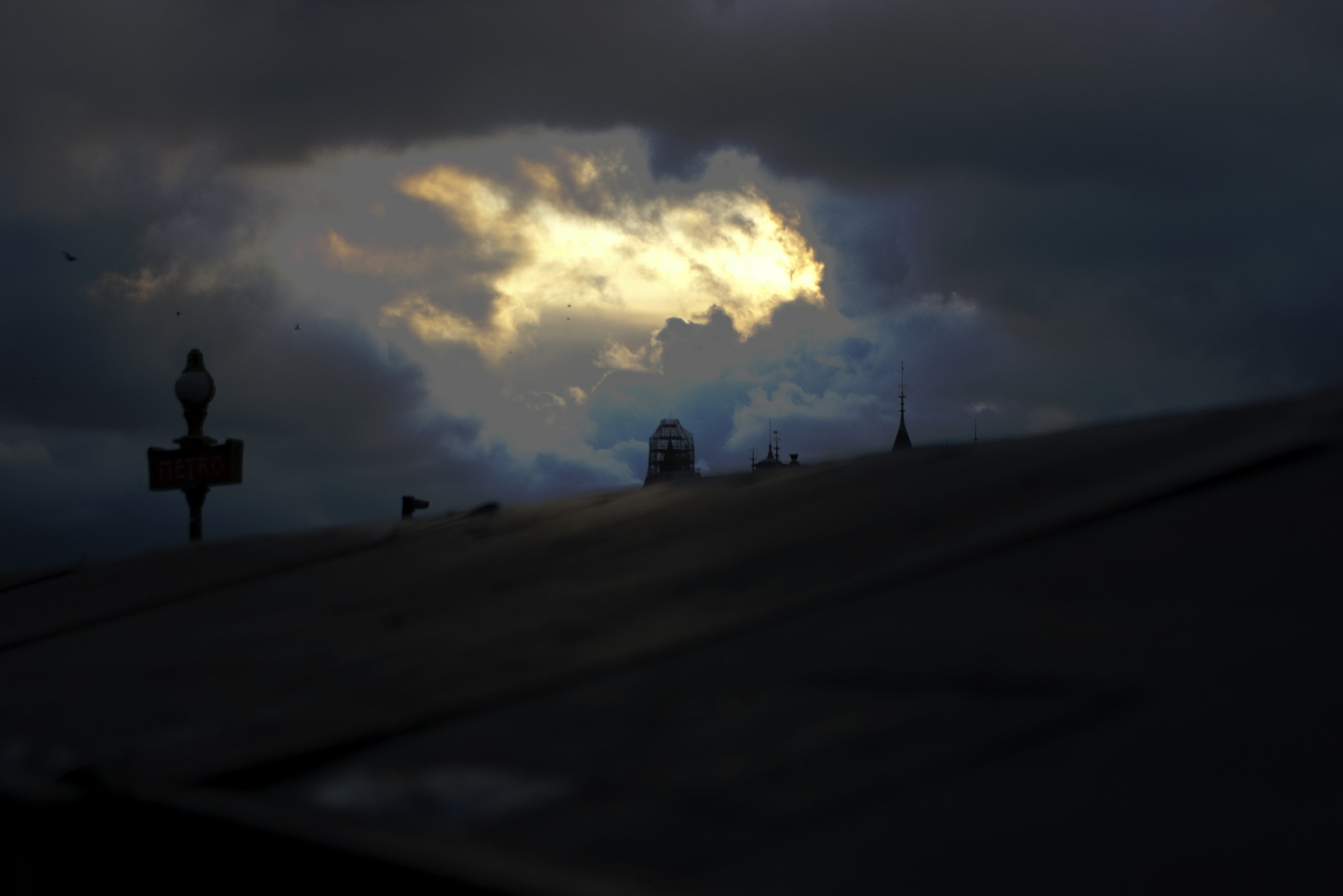 Pentax K100D + Pentax smc DA 16-45mm F4 ED AL sample photo. Ciel photography