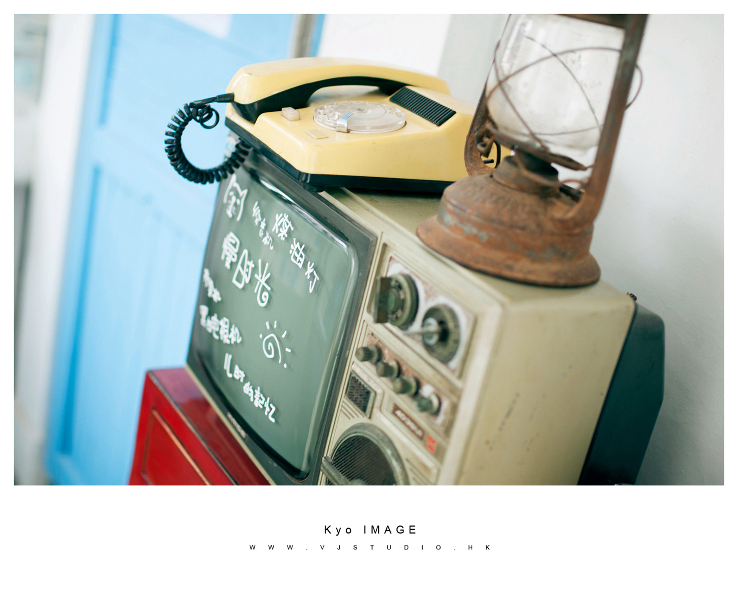 Nikon D90 + Sigma 35mm F1.4 DG HSM Art sample photo. 淡淡的走，做安靜的自己 photography
