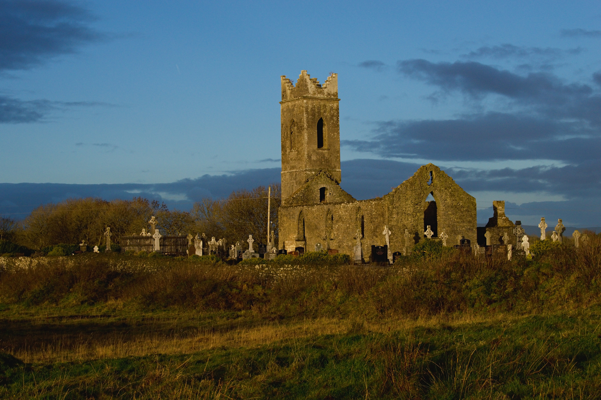 18.00 - 55.00 mm f/3.5 - 5.6 sample photo. Neale cemetery photography