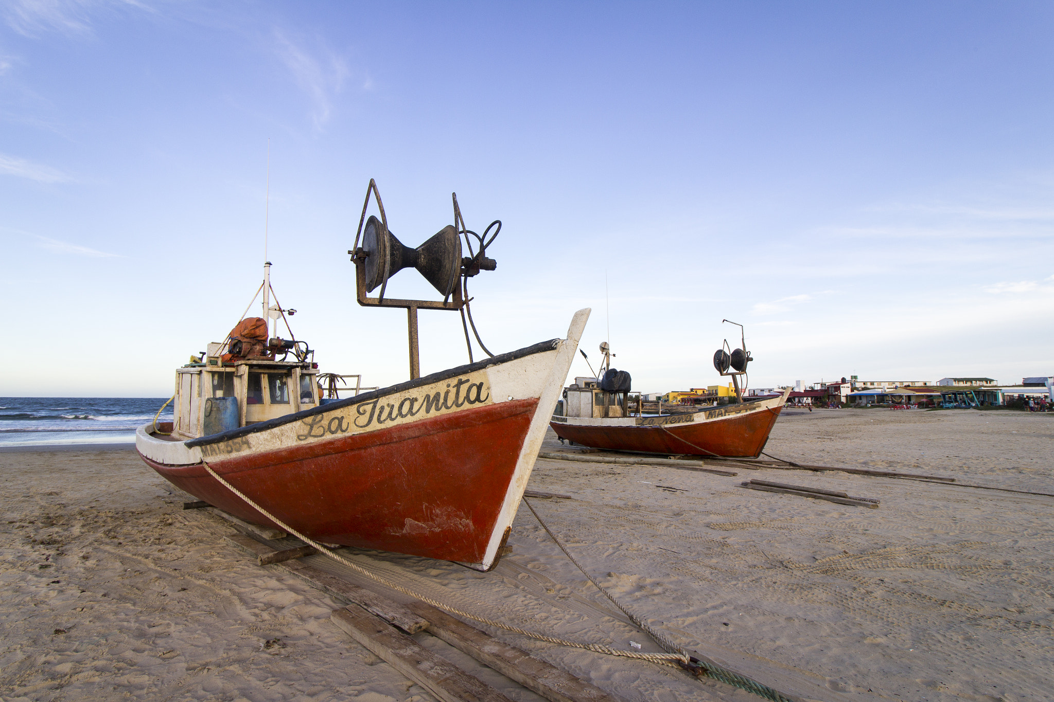 Canon EF-S 10-18mm F4.5–5.6 IS STM sample photo. Boats in polonio photography