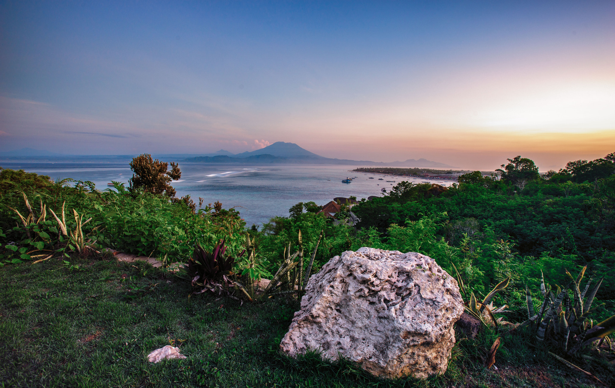 Sony a7 II + Canon EF 16-35mm F2.8L USM sample photo. Rahajeng semeng agung photography