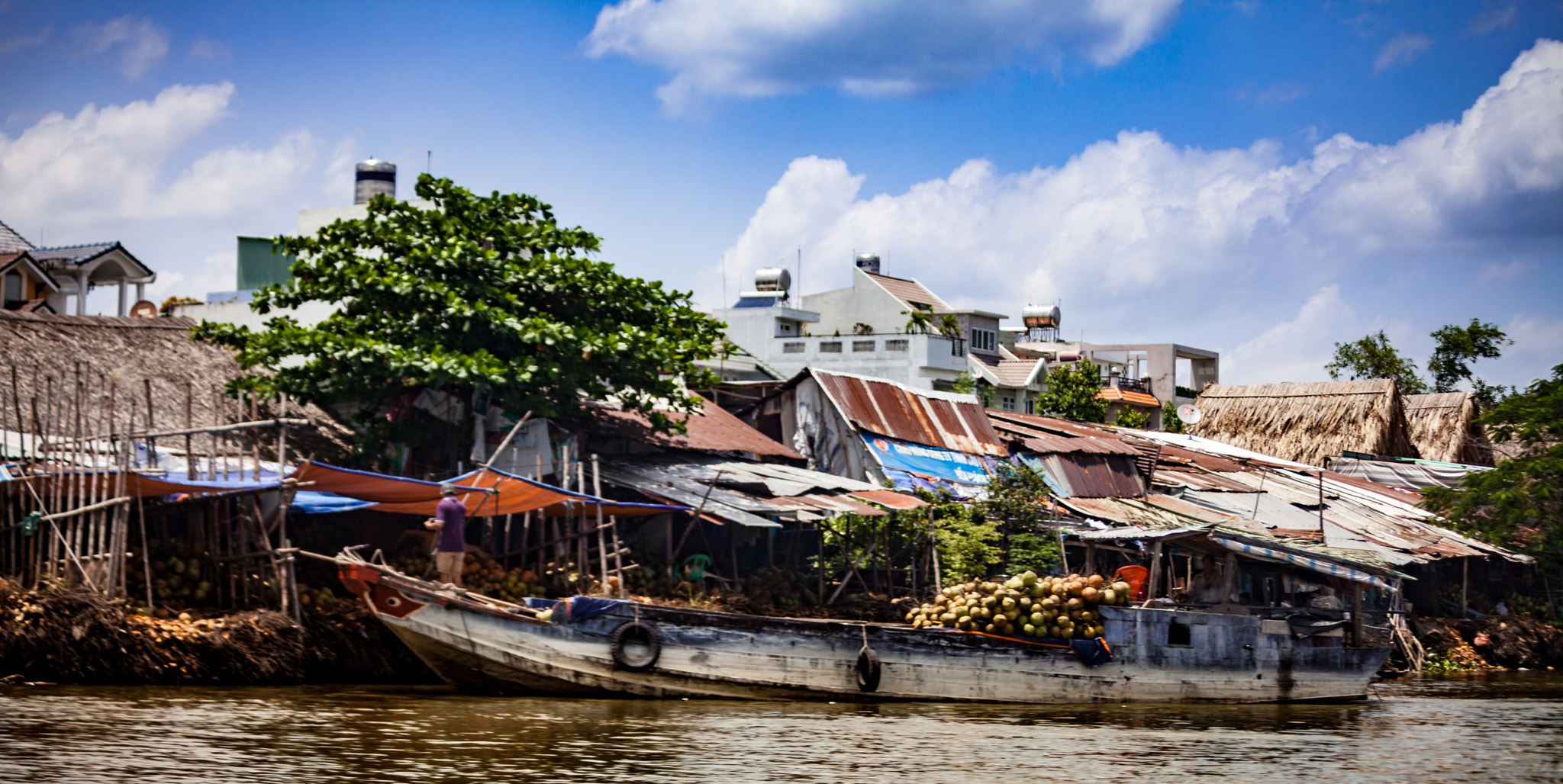 Canon EF 75-300mm F4.0-5.6 IS USM sample photo. Ho chi minh river photography