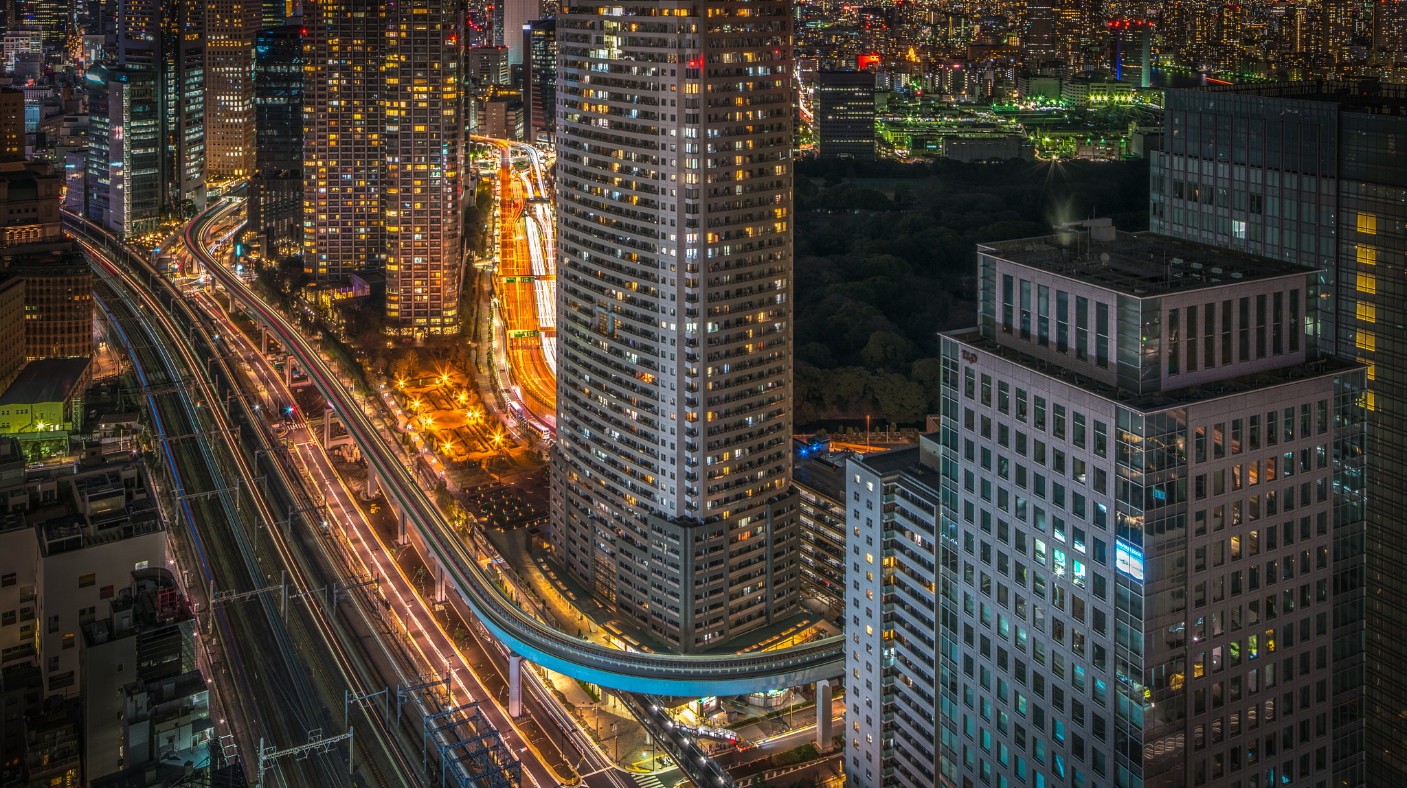 Canon TS-E 24.0mm f/3.5 L II sample photo. Tokyo cityscape photography