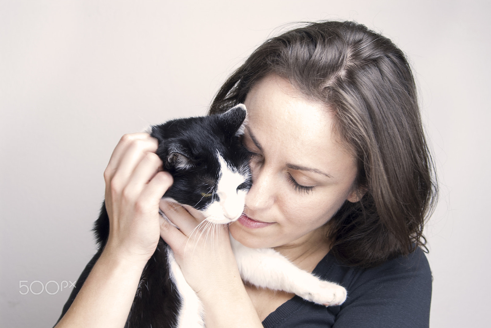 Pentax K100D Super sample photo. Girl and cat photography