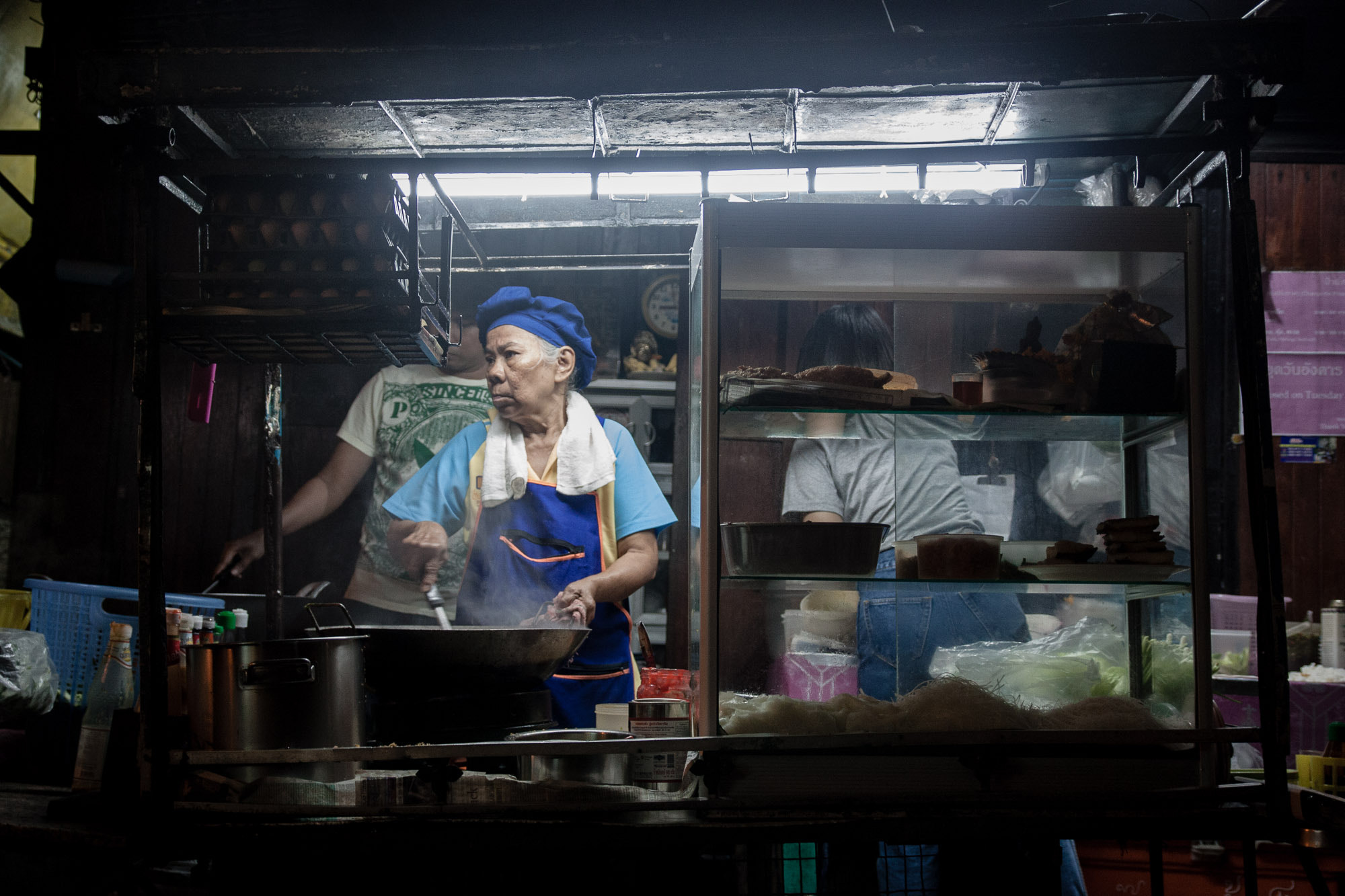 Sigma 17-70mm F2.8-4 DC Macro OS HSM sample photo. Street food iii photography