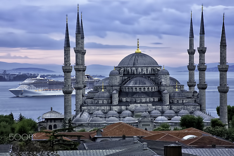 Canon EF 75-300mm f/4-5.6 USM sample photo. Istanbul photography