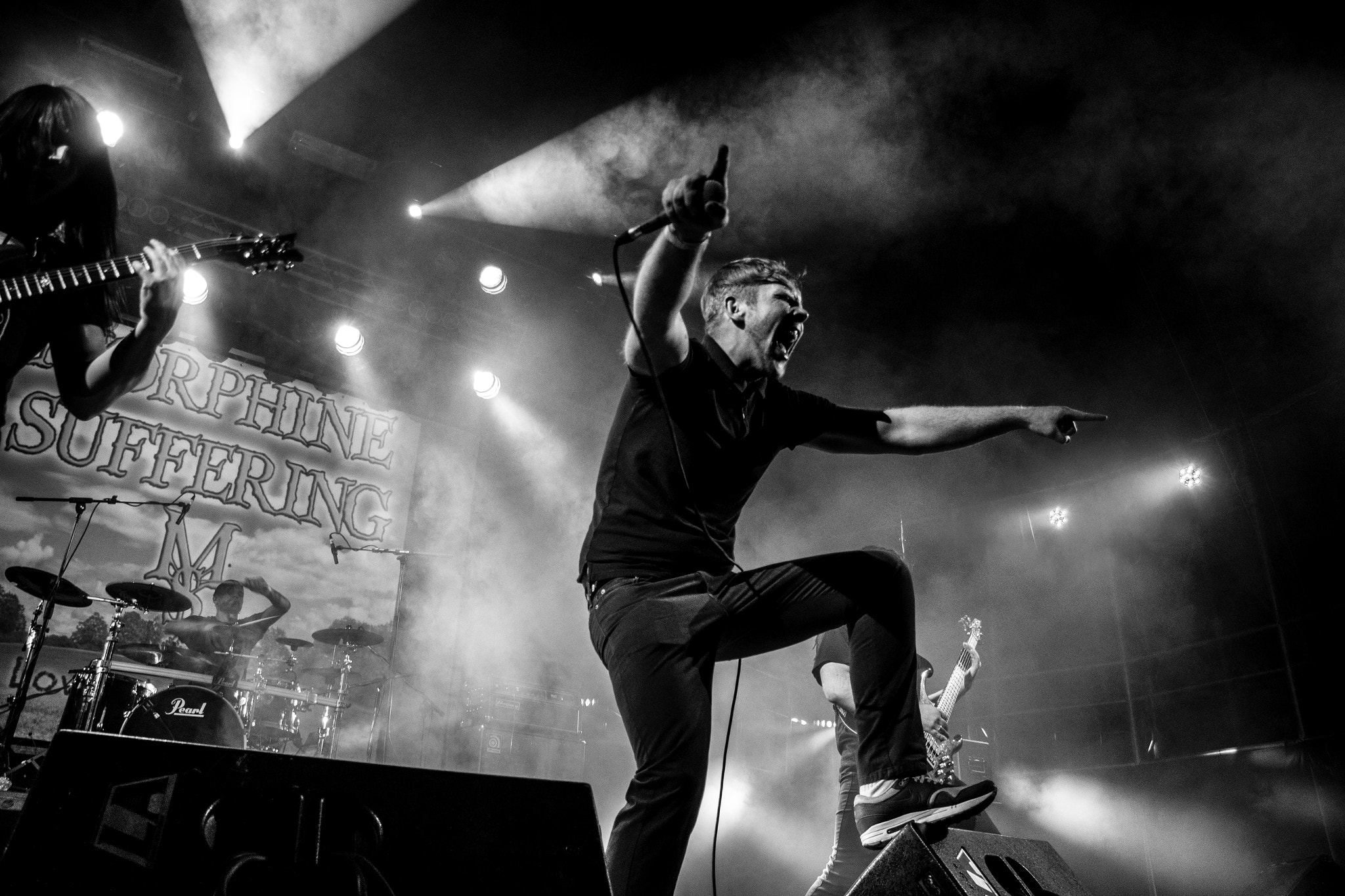 Canon EF-S 17-85mm F4-5.6 IS USM sample photo. Concert photography