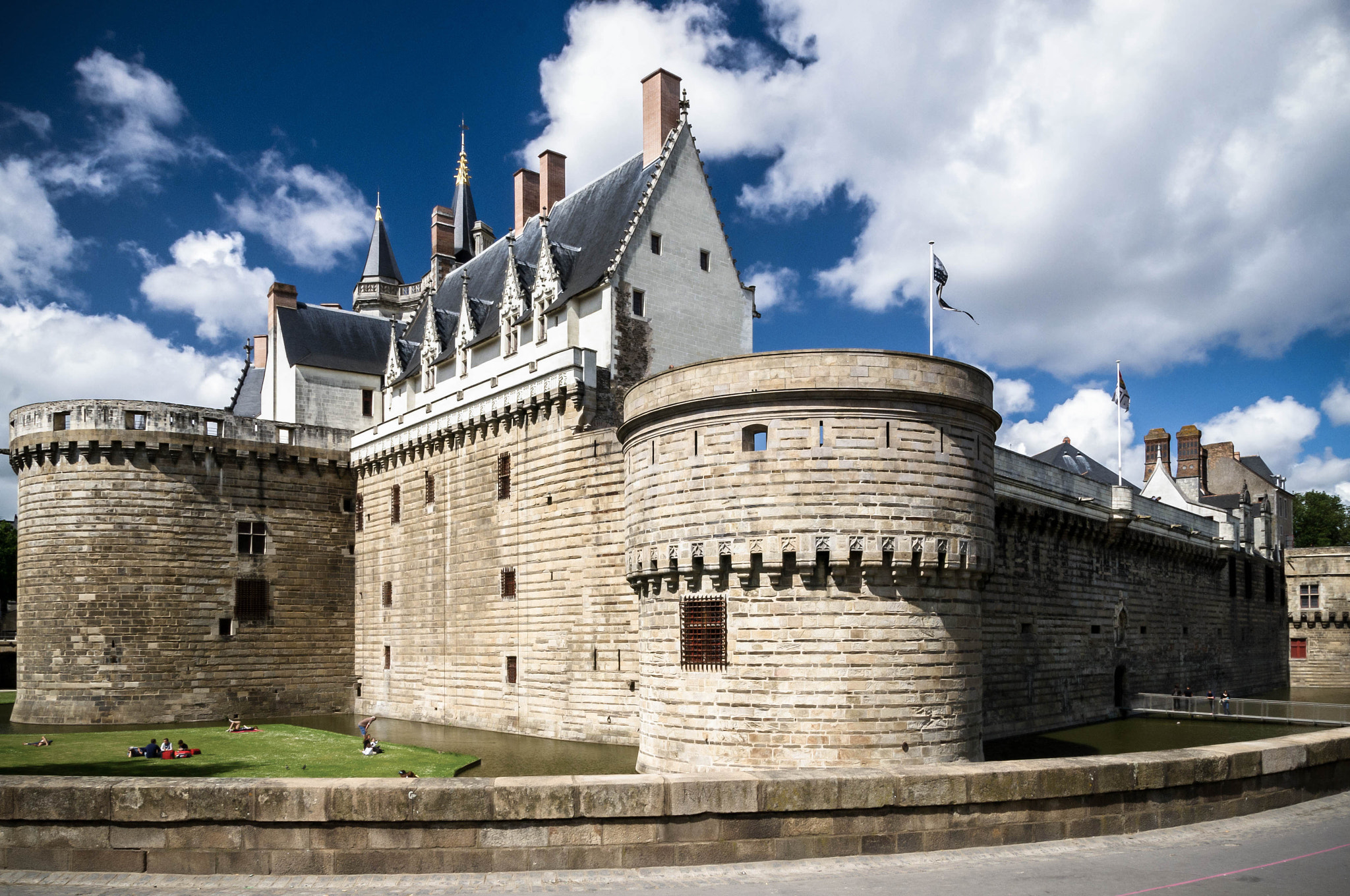 Pentax K-x sample photo. Le chateau des ducs de bretagne (2012) photography