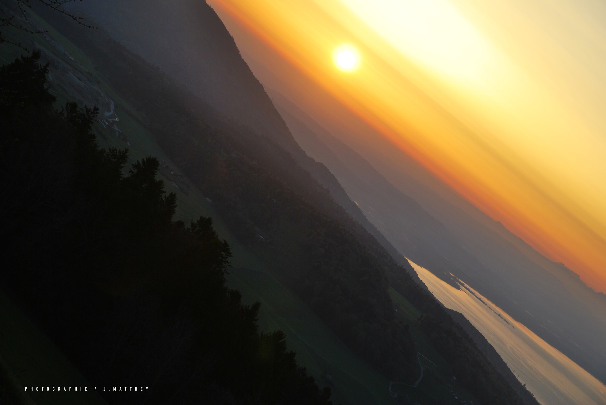 Nikon D60 sample photo. Sunset/diagonal/shooting photography