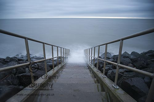 Nikon D700 + AF-S DX Zoom-Nikkor 18-55mm f/3.5-5.6G ED sample photo. Expanse - steps to the sea  - sense of space and isolation  - sc photography