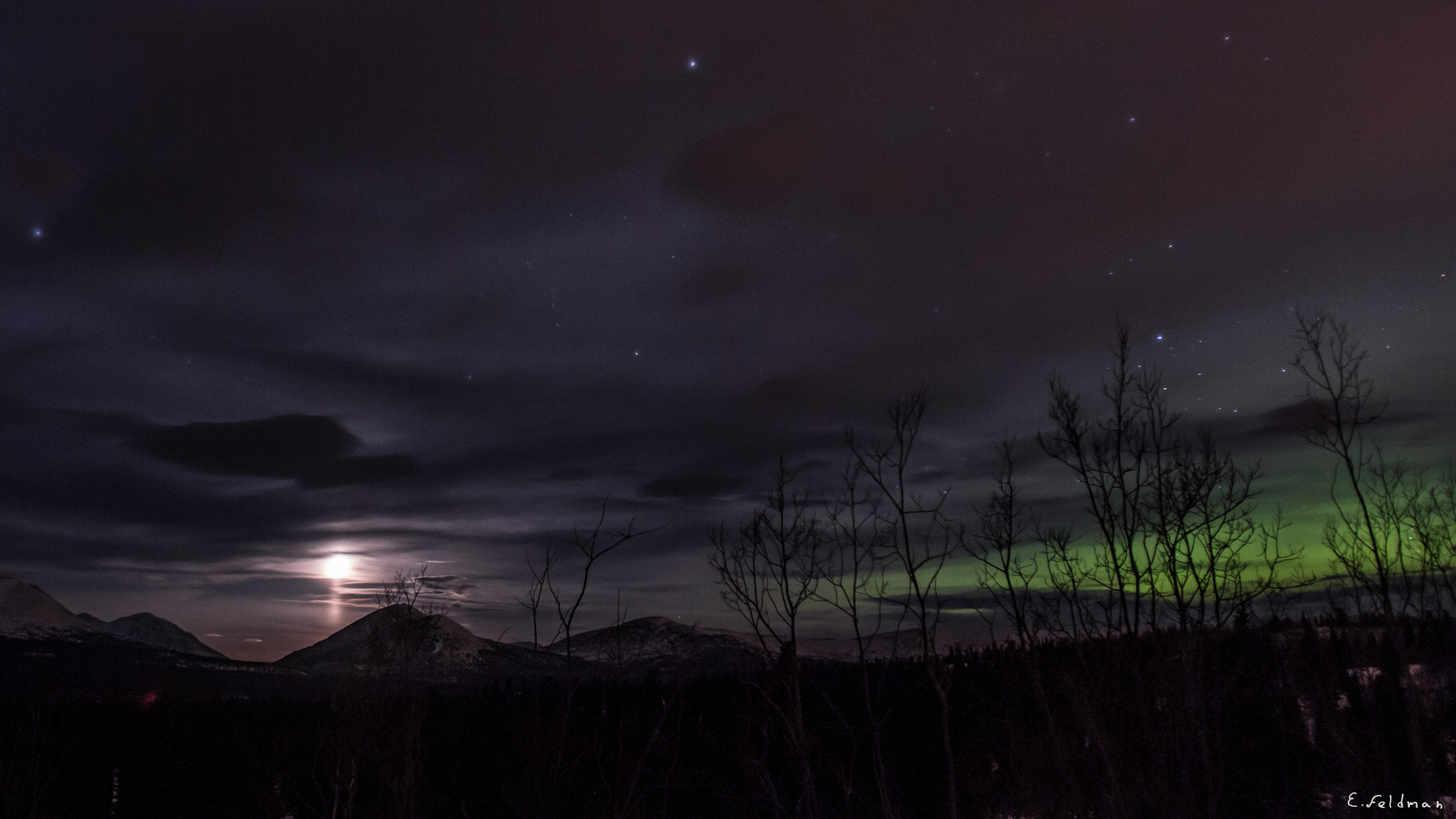 Canon EOS 70D + Canon EF 16-35mm F2.8L USM sample photo. Moon light and aurora ii photography