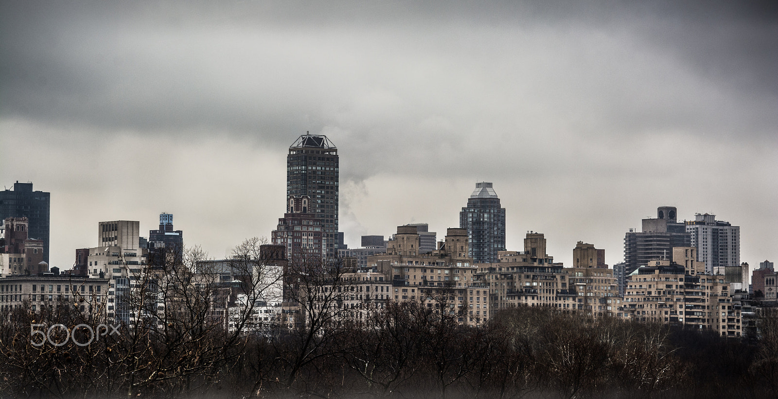 Nikon D7100 + AF Zoom-Nikkor 28-85mm f/3.5-4.5 sample photo. Window view photography