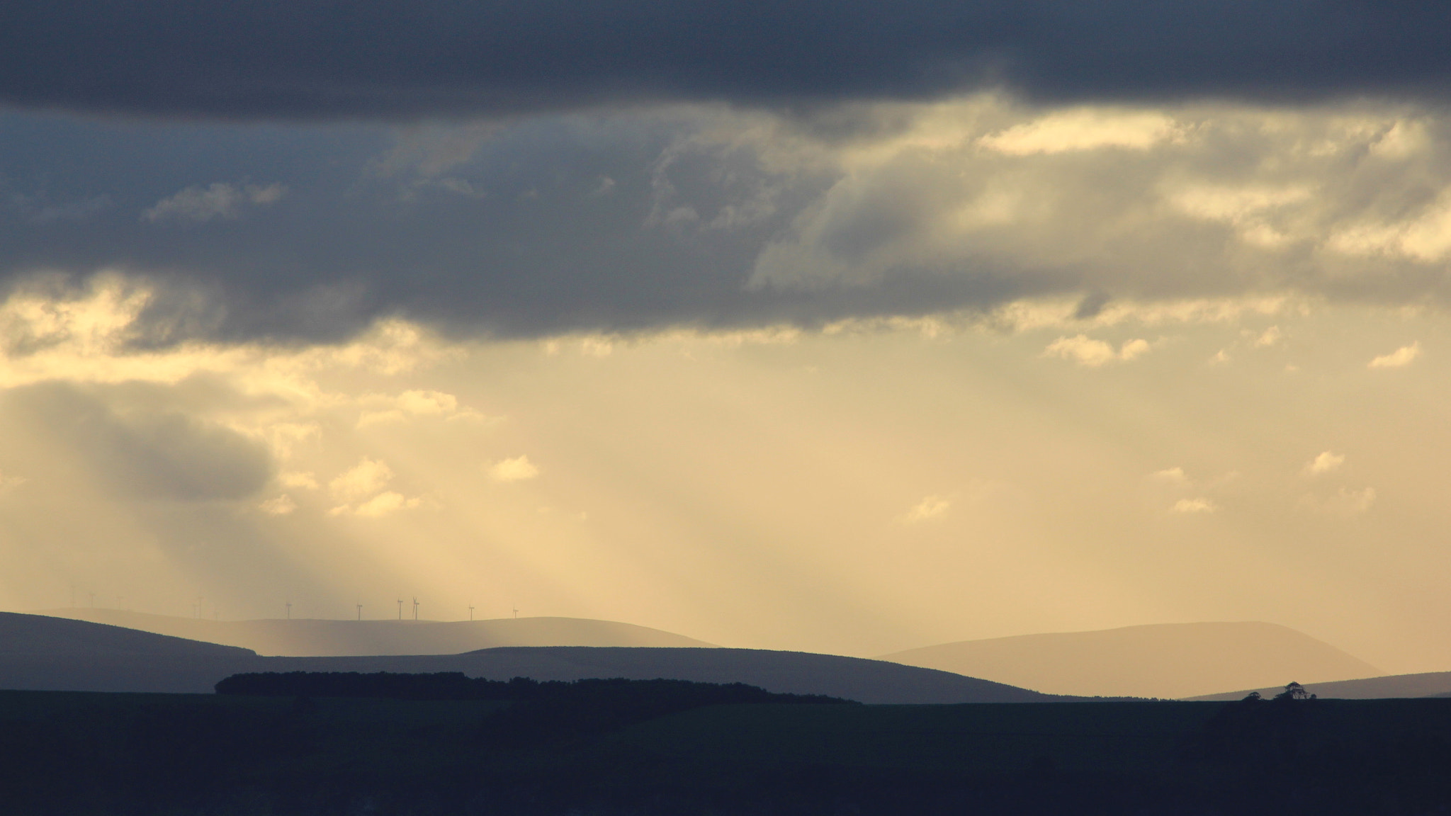 Canon EF-S 55-250mm F4-5.6 IS sample photo. Distant windmills photography
