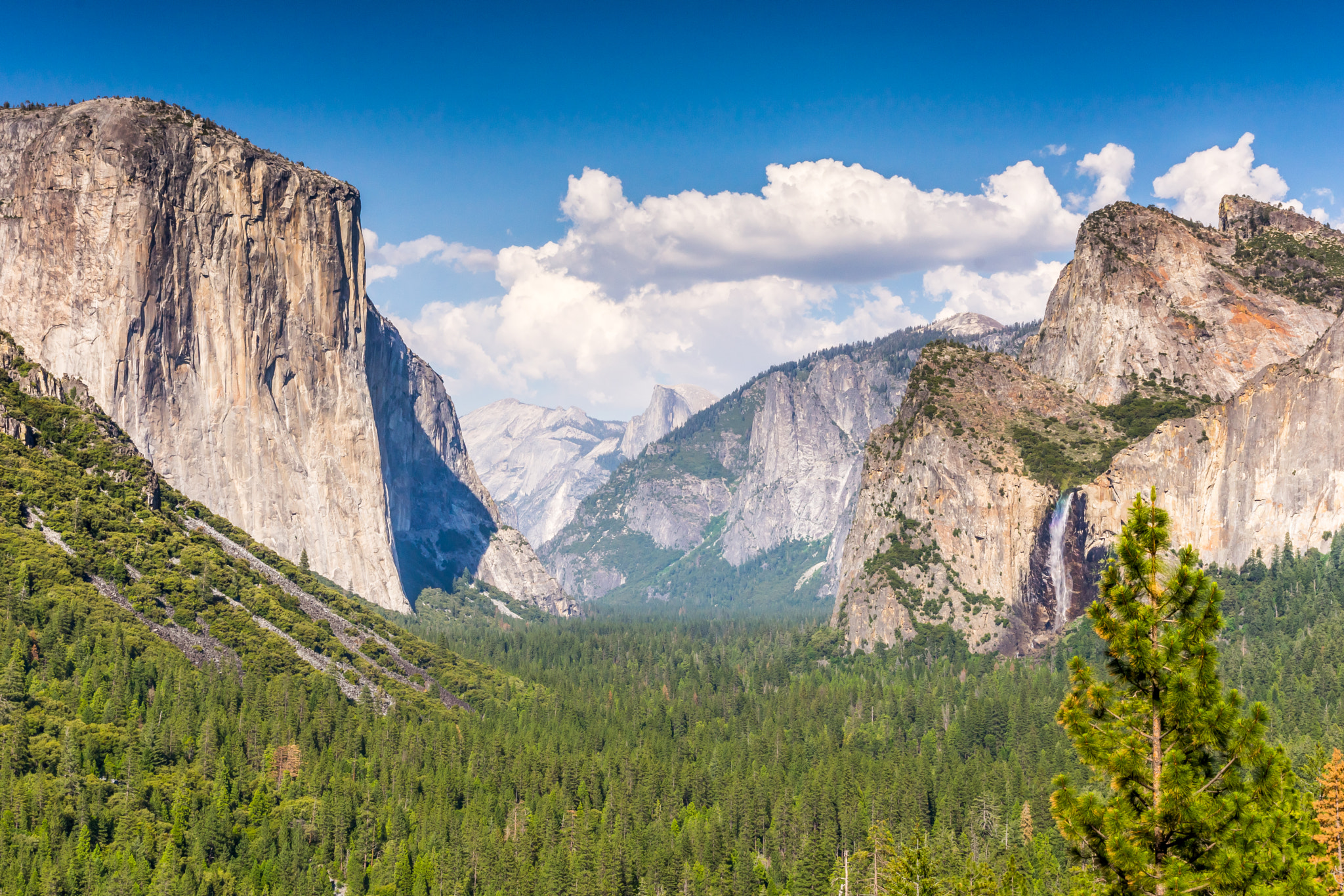 Sony SLT-A65 (SLT-A65V) + Tamron SP 24-70mm F2.8 Di VC USD sample photo. Yosemite valley photography