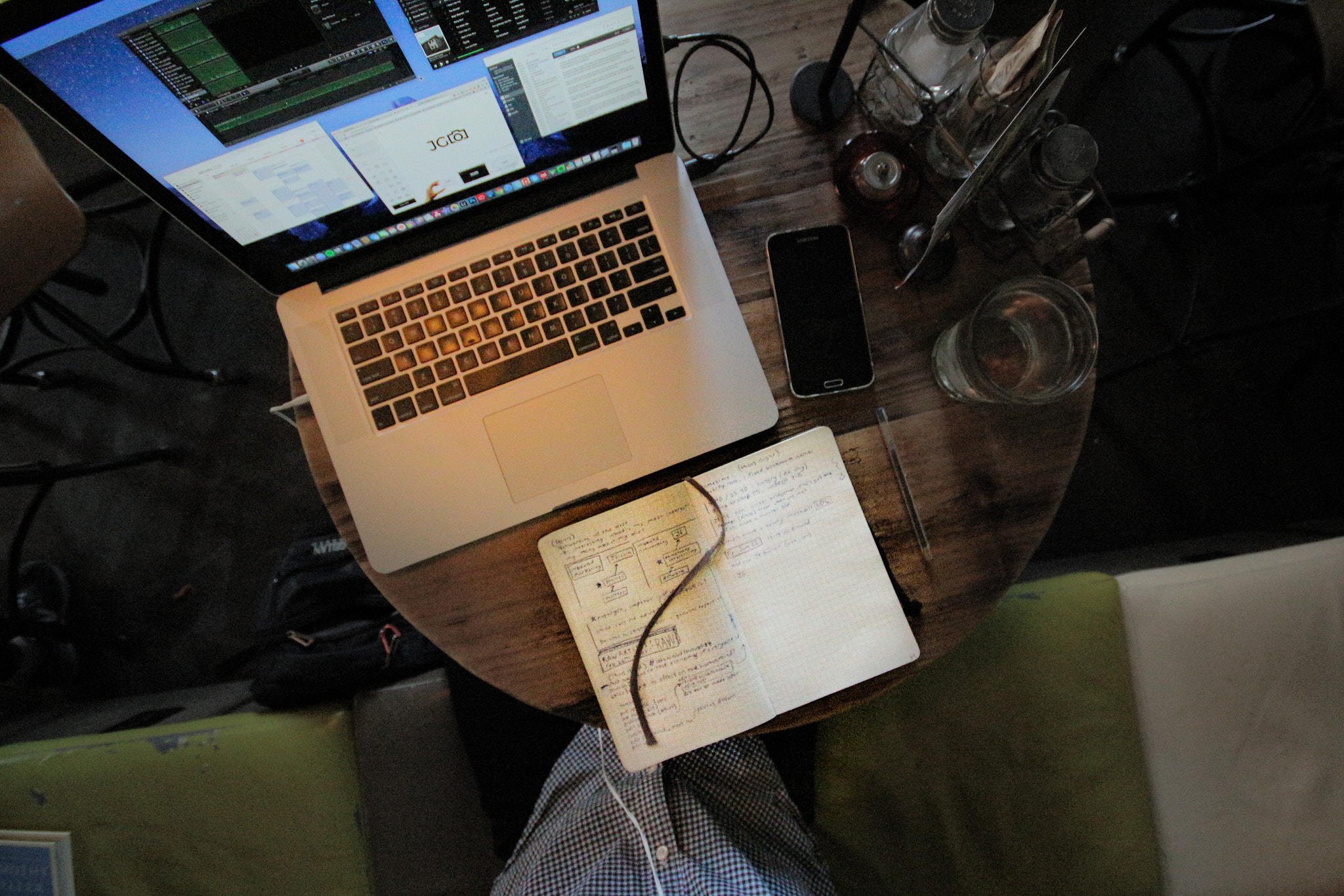 Canon EOS 650D (EOS Rebel T4i / EOS Kiss X6i) sample photo. Mobile workstation photography