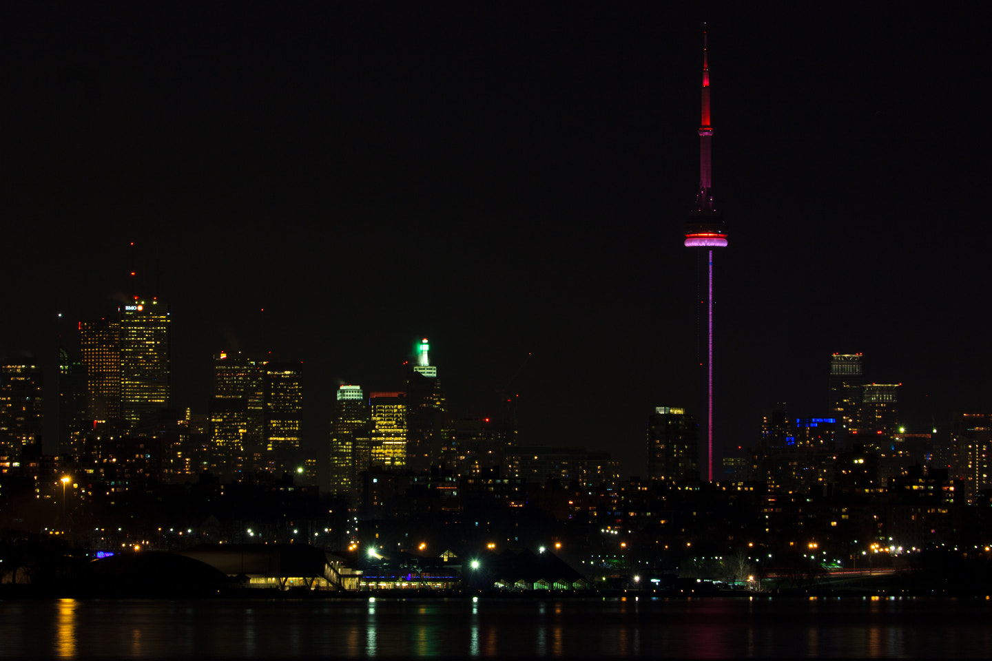 Canon EOS 600D (Rebel EOS T3i / EOS Kiss X5) + Tamron SP 70-300mm F4-5.6 Di VC USD sample photo. 2/52 - traditional landscape (toronto skyline) photography