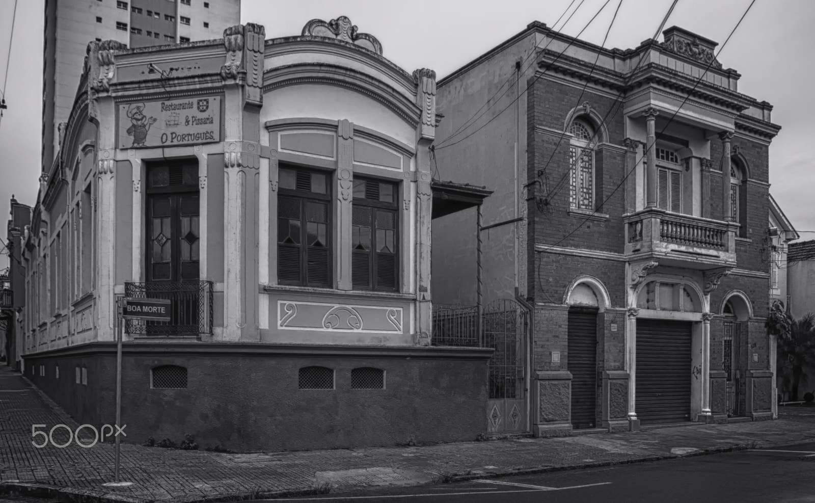 Nikon D5200 + Sigma 18-35mm F3.5-4.5 Aspherical sample photo. Old houses/casas antigas/casas viejas photography