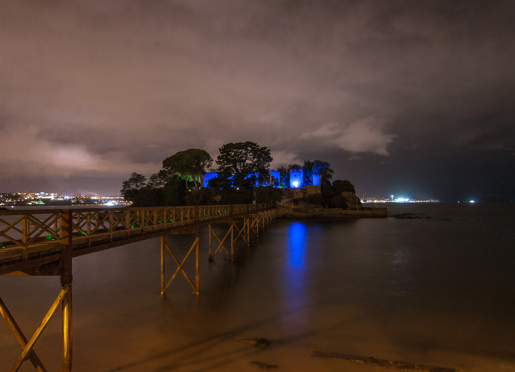 Nikon D200 sample photo. Castillo de santa cruz photography