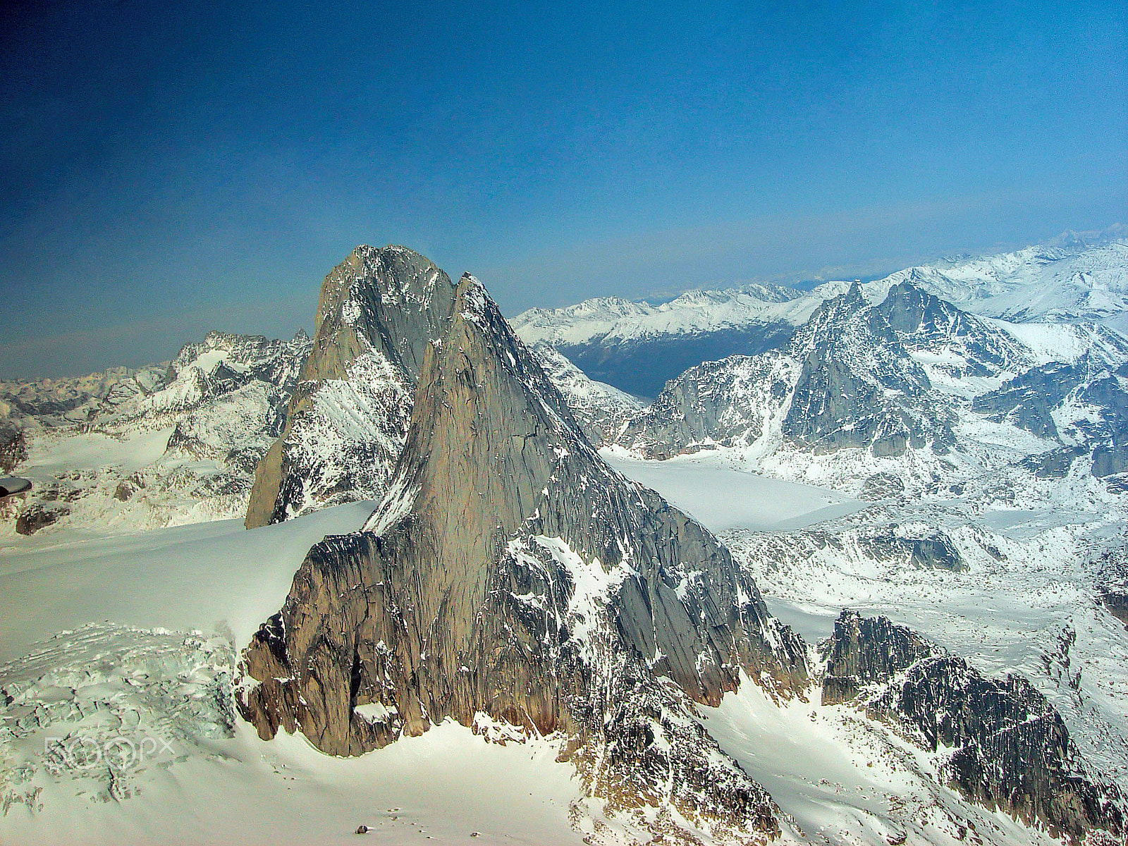 Sony DSC-S40 sample photo. Bugaboo spires photography