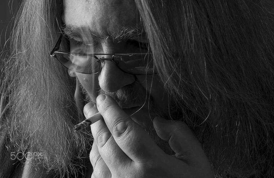 Nikon D300S + Nikon AF Nikkor 35mm F2D sample photo. Smoke photography