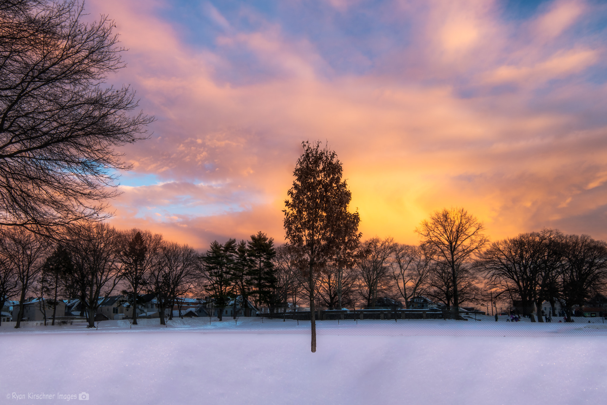 Samsung NX1 + Samsung NX 12-24mm F4-5.6 ED sample photo. Winter sunset photography