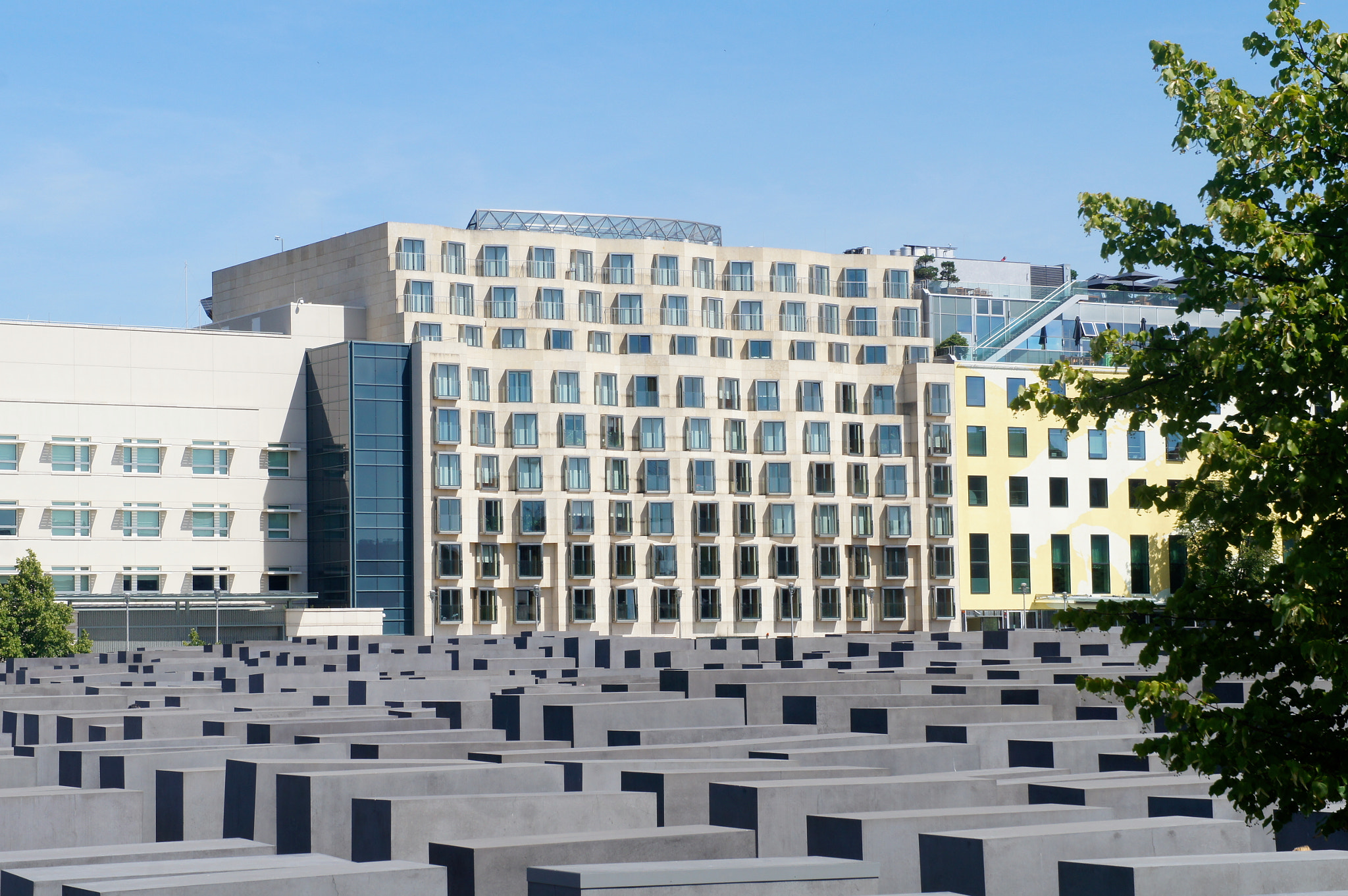 Sony Alpha NEX-C3 sample photo. Berlin calling photography