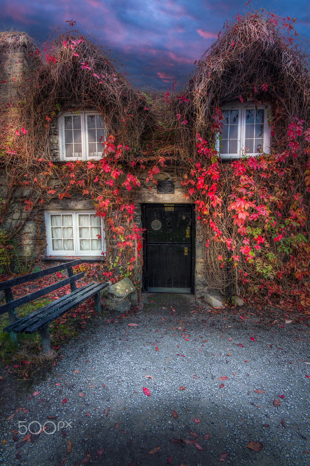 Canon EOS M + Sigma 10-20mm F4-5.6 EX DC HSM sample photo. Gallerie in llanrwst sunrise photography