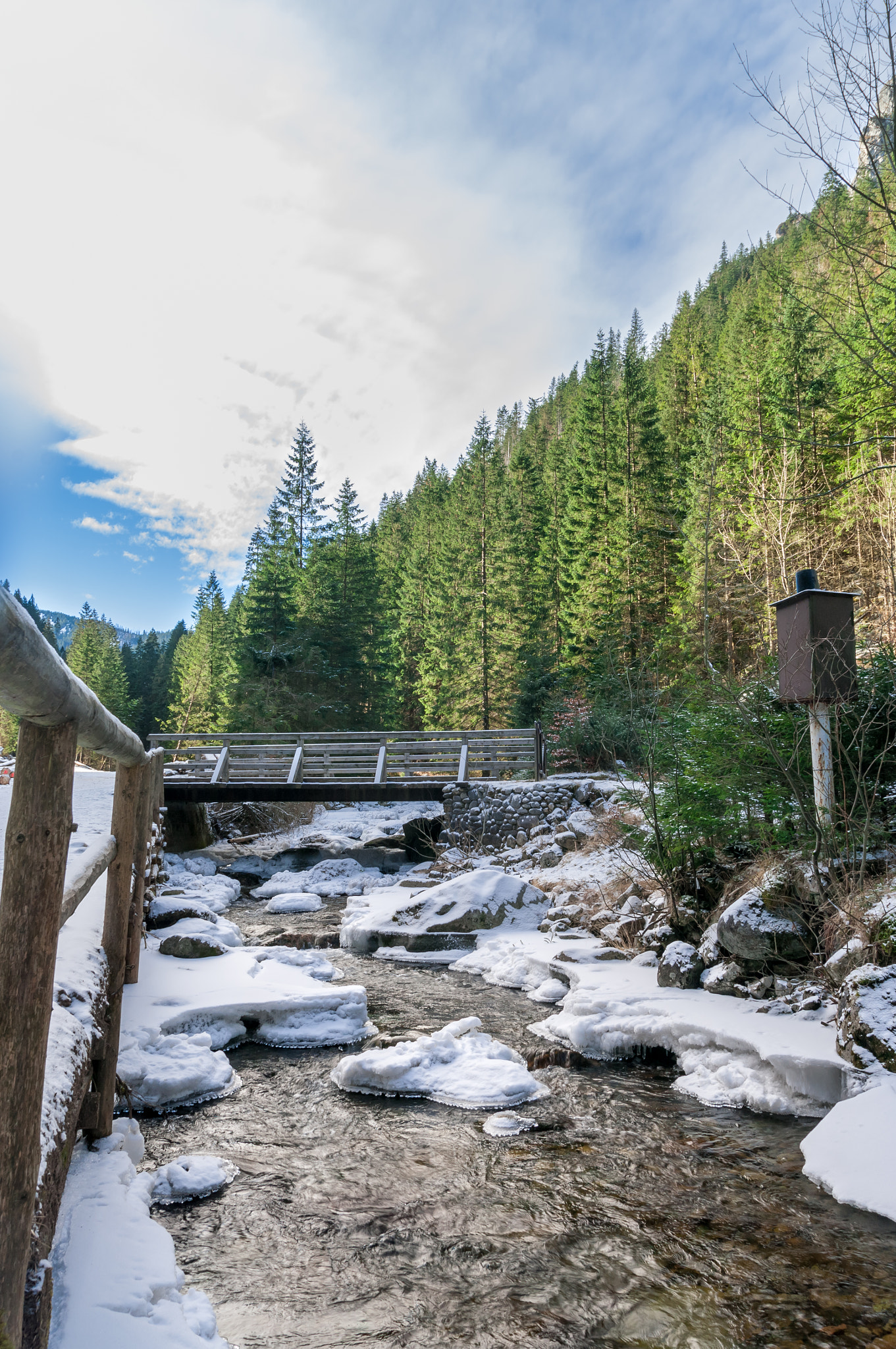 Pentax K20D sample photo. Tatry photography
