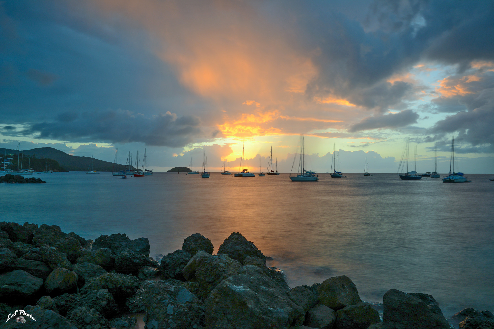 Sigma 17-70mm F2.8-4 DC Macro OS HSM | C sample photo. Coucher soleil photography