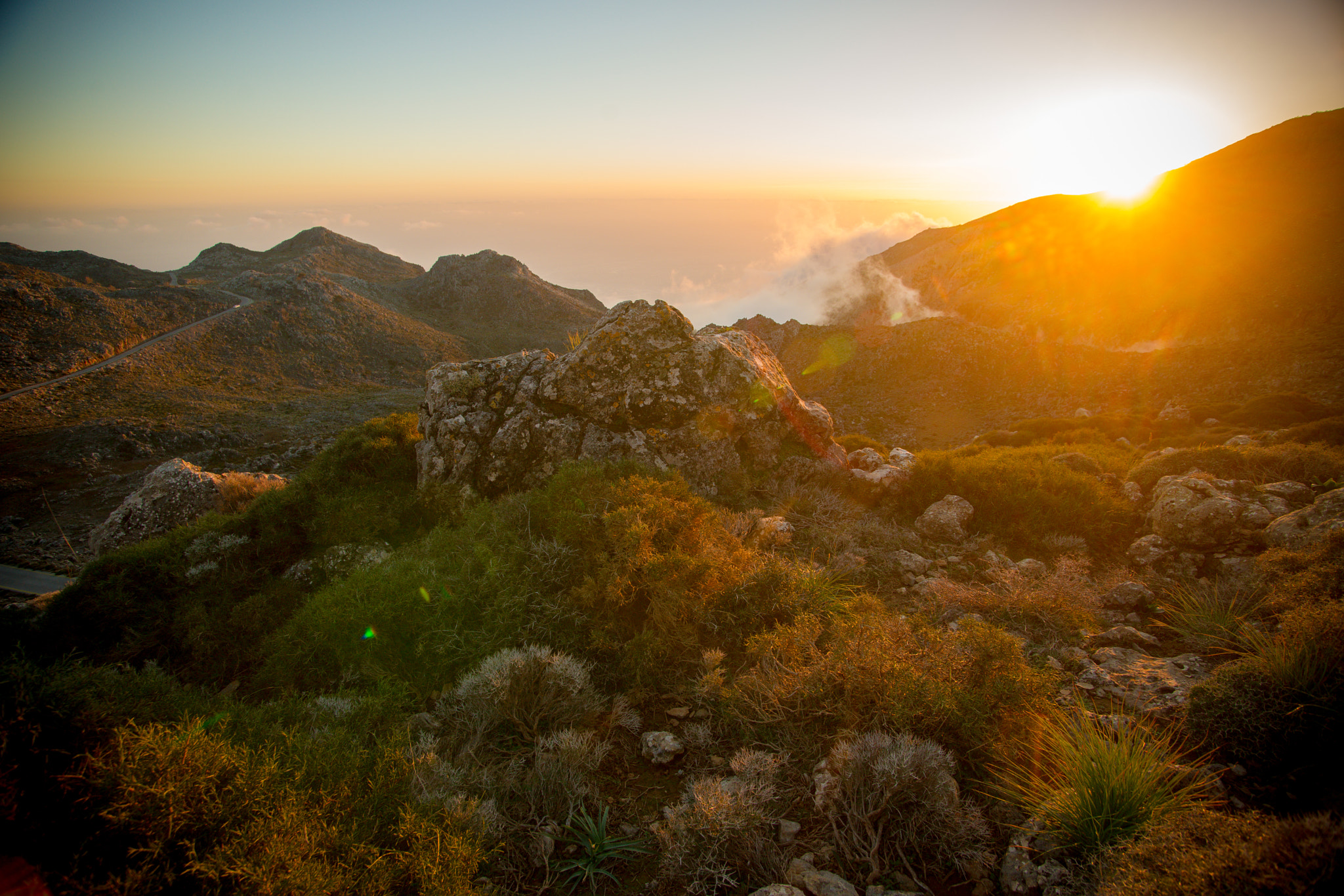 Sony Alpha DSLR-A850 + Minolta AF 17-35mm F2.8-4 (D) sample photo. Crete photography