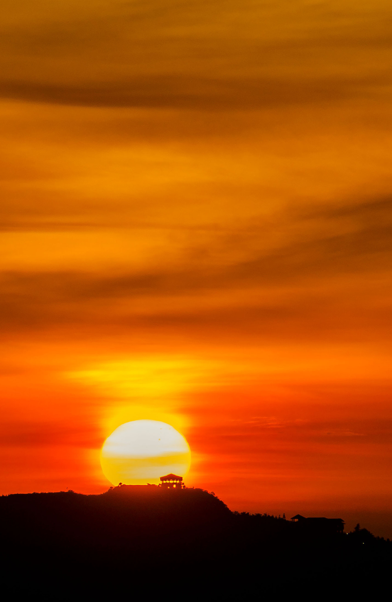 Sony Alpha NEX-F3 sample photo. Sun rise tagaytay city photography