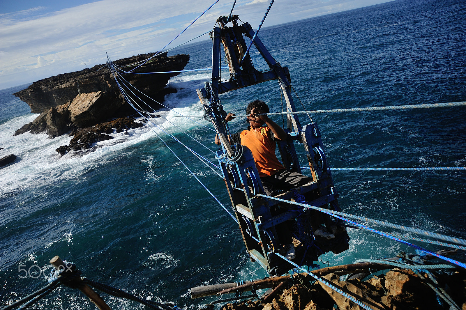 AF Zoom-Nikkor 24-120mm f/3.5-5.6D IF sample photo. Fishermen photography