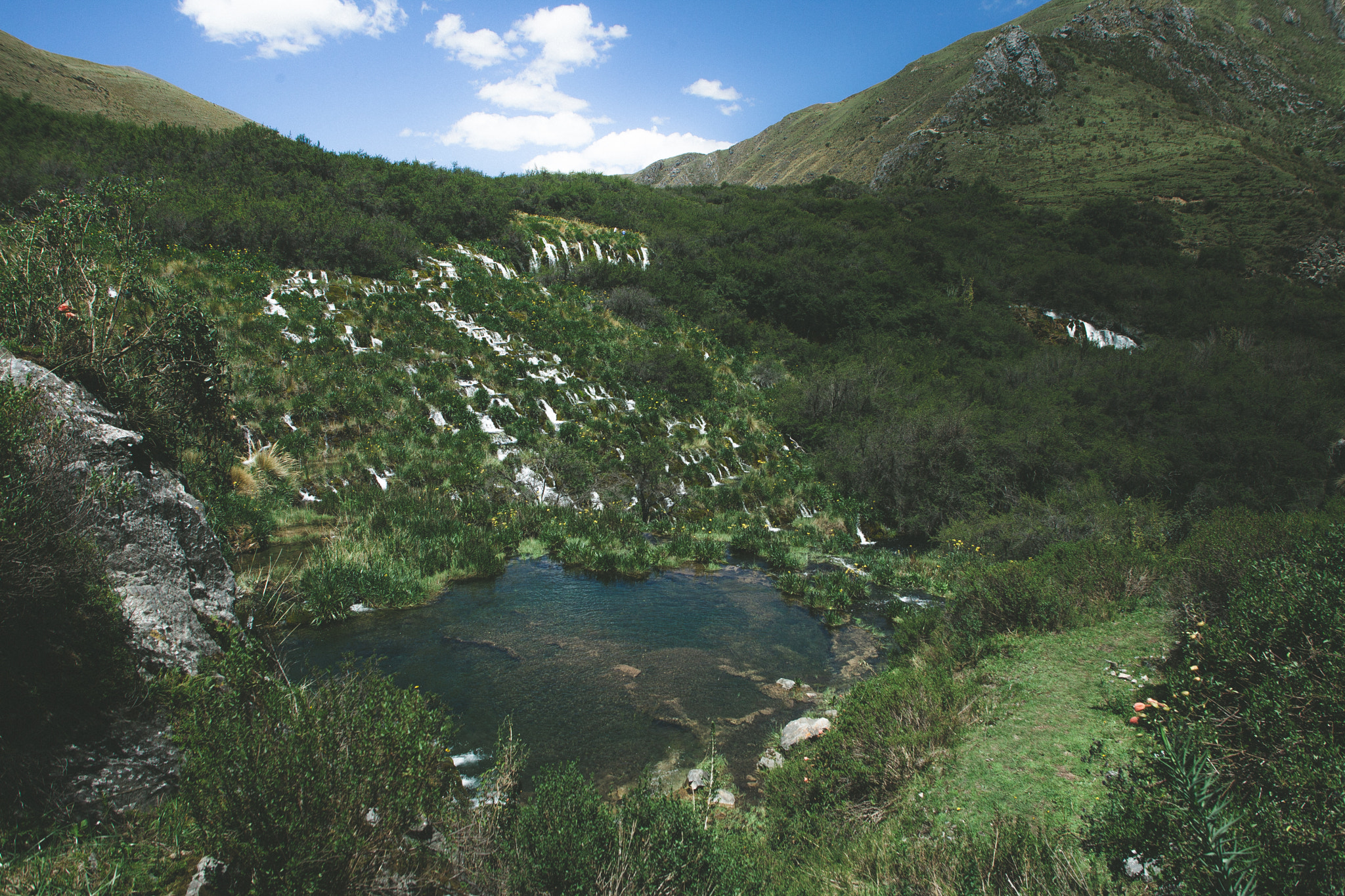 Canon EOS 5D Mark II + Sigma 24mm f/1.8 DG Macro EX sample photo. Huancayo photography