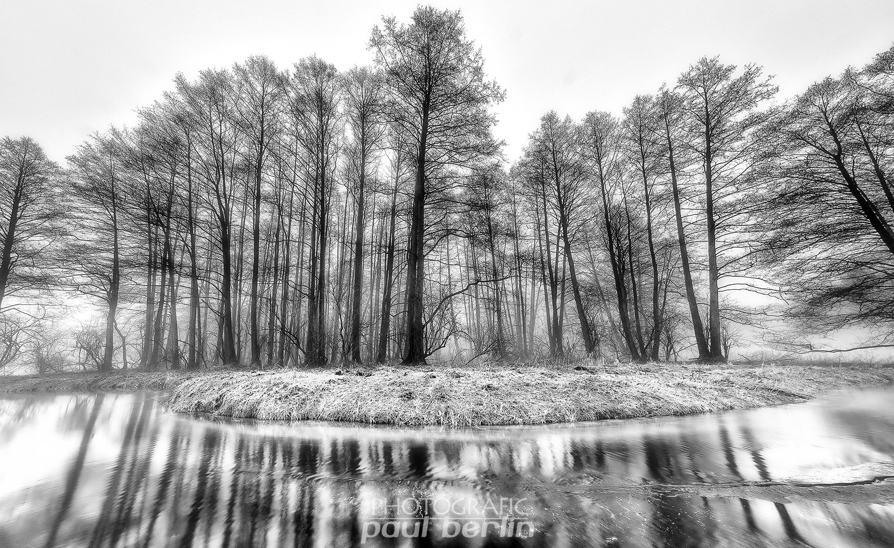 Sigma 12-24mm F4.5-5.6 EX DG Aspherical HSM sample photo. In the fog photography