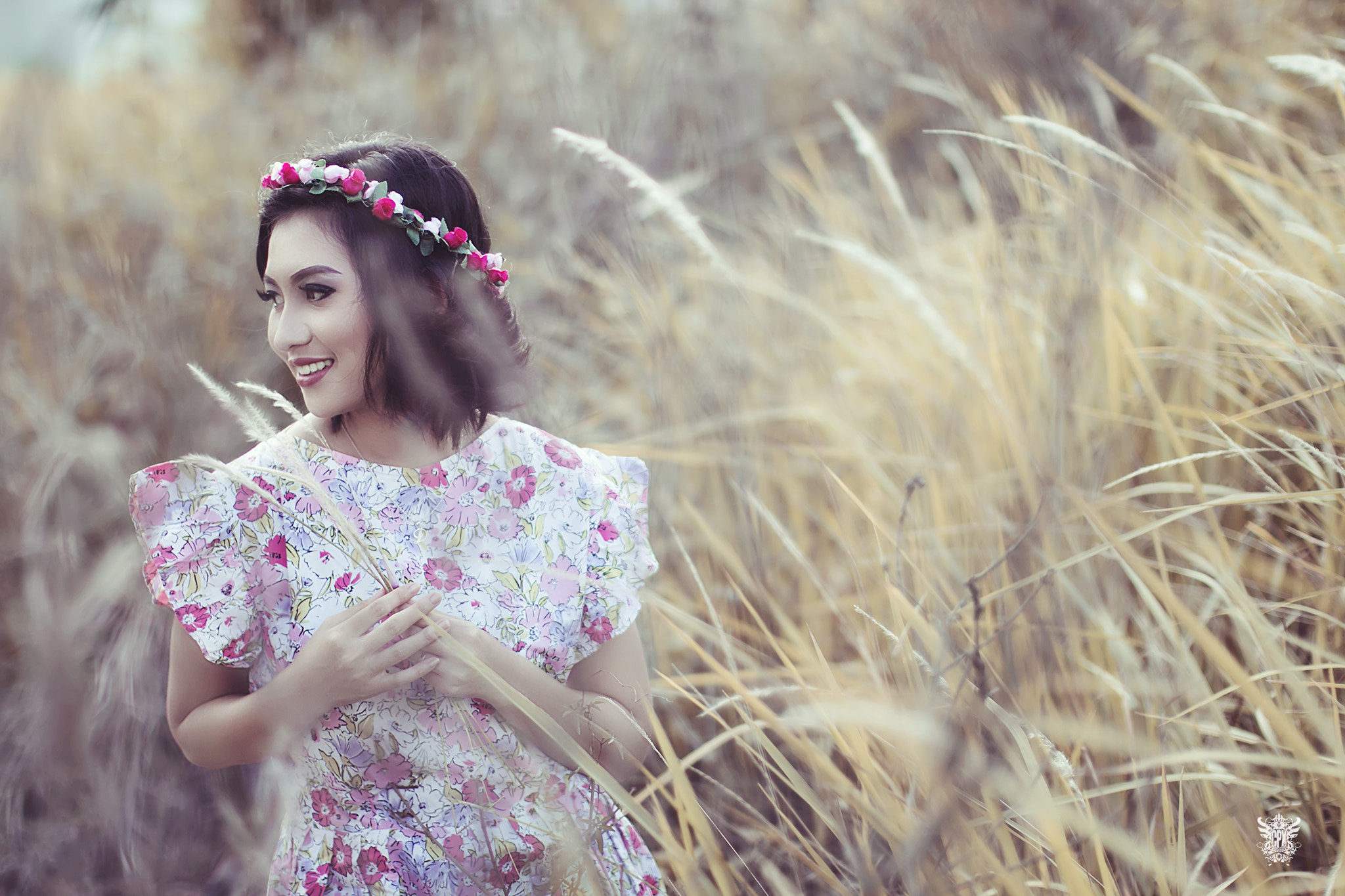 Canon EOS 70D + Canon EF 50mm F1.2L USM sample photo. Dara smile photography
