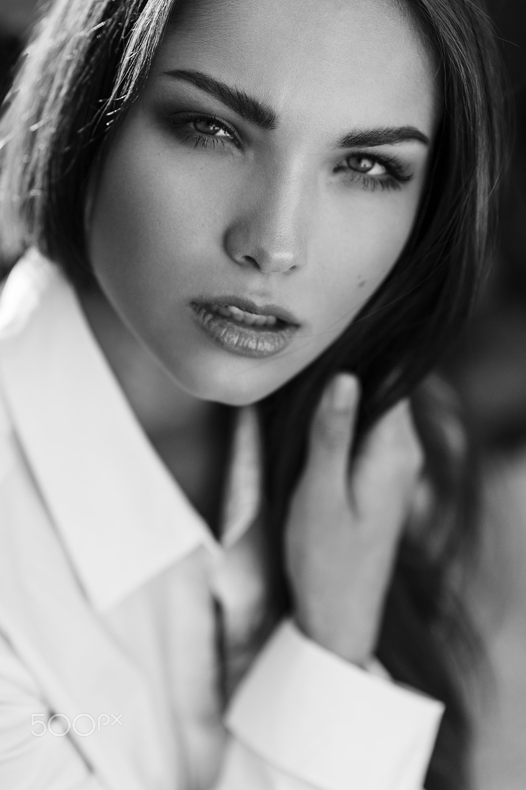Nikon D4 + Sigma 85mm F1.4 EX DG HSM sample photo. Alina photography