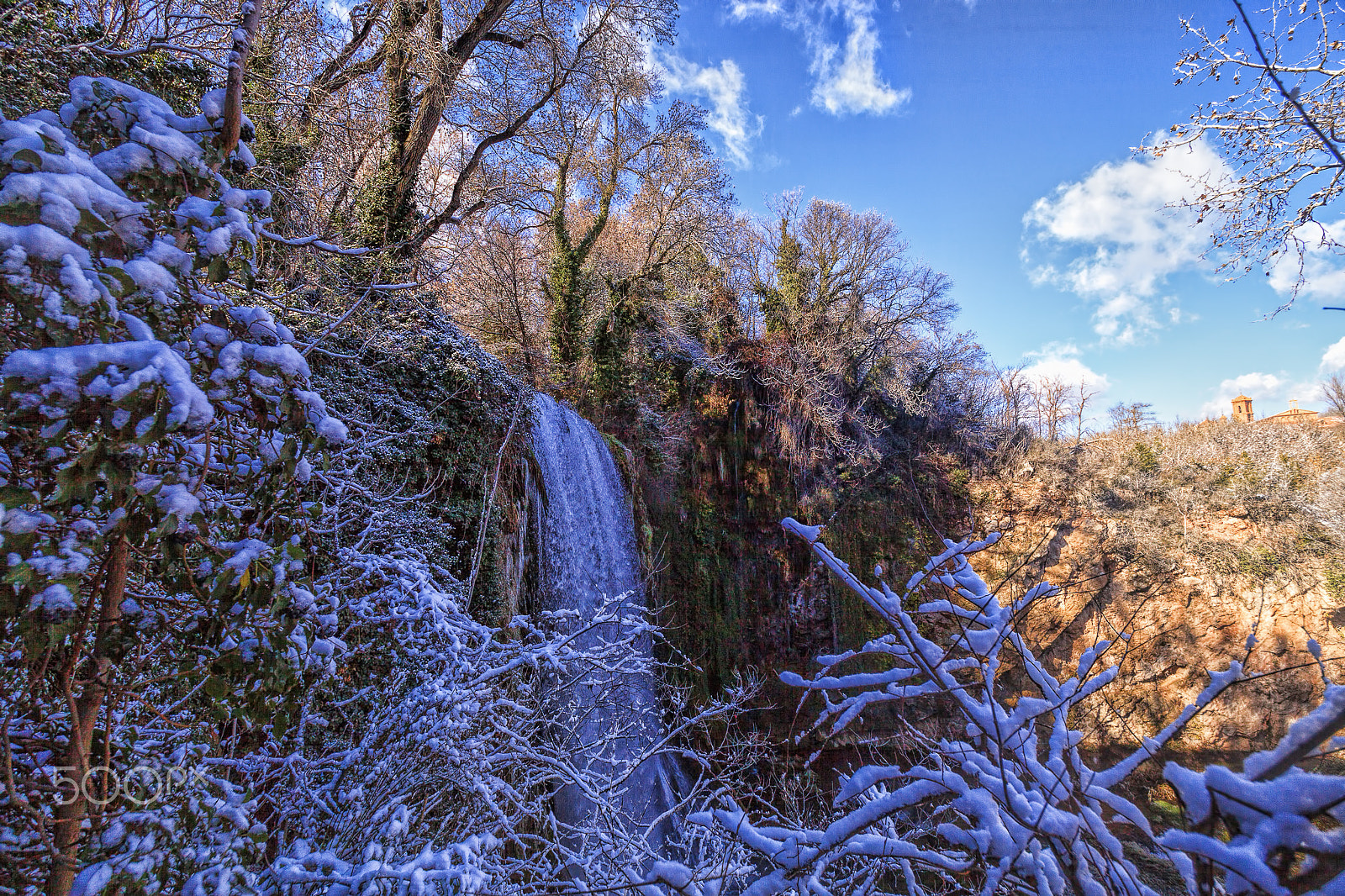 Sigma 10-20mm F3.5 EX DC HSM sample photo. Nieve en el monasterio de piedra photography