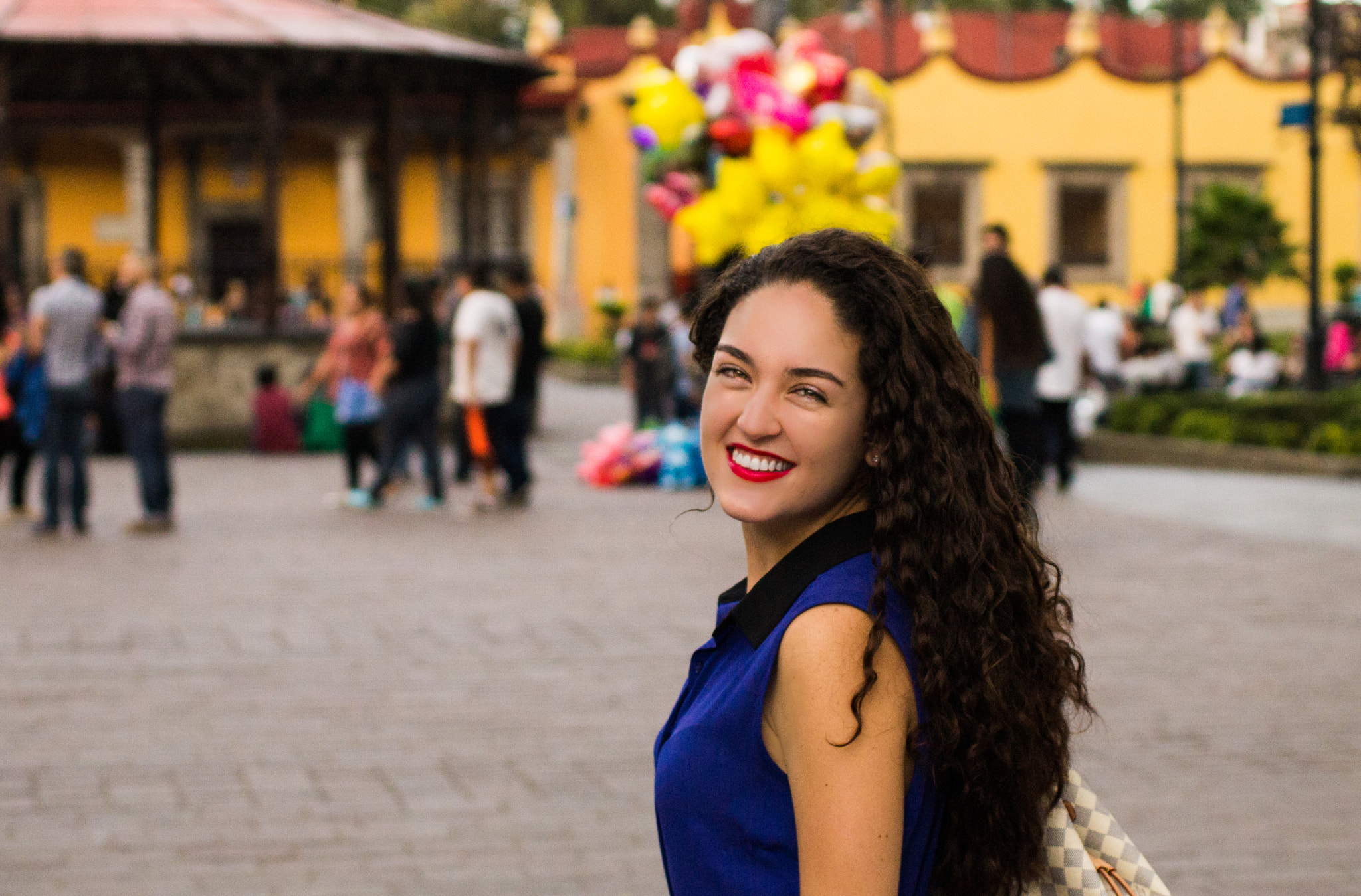 Sony SLT-A37 + Sigma 30mm F1.4 EX DC HSM sample photo. A great smile photography