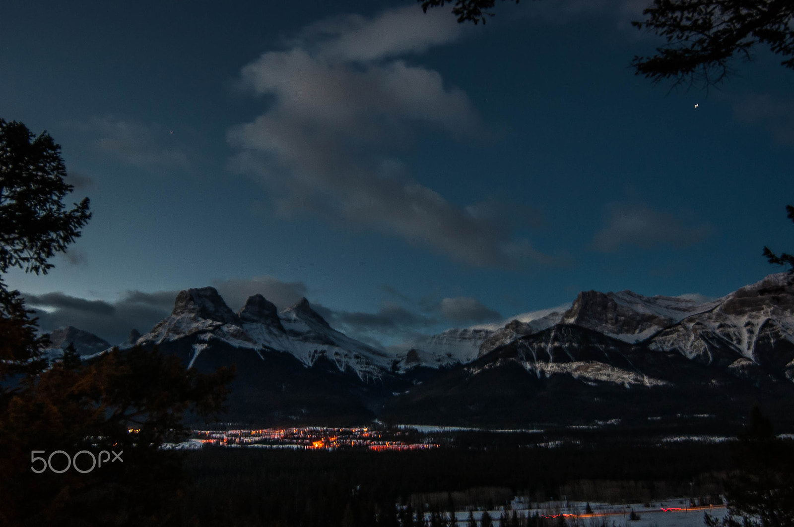 Nikon AF-S Nikkor 18-35mm F3.5-4.5G ED sample photo. Banff (of ) photography
